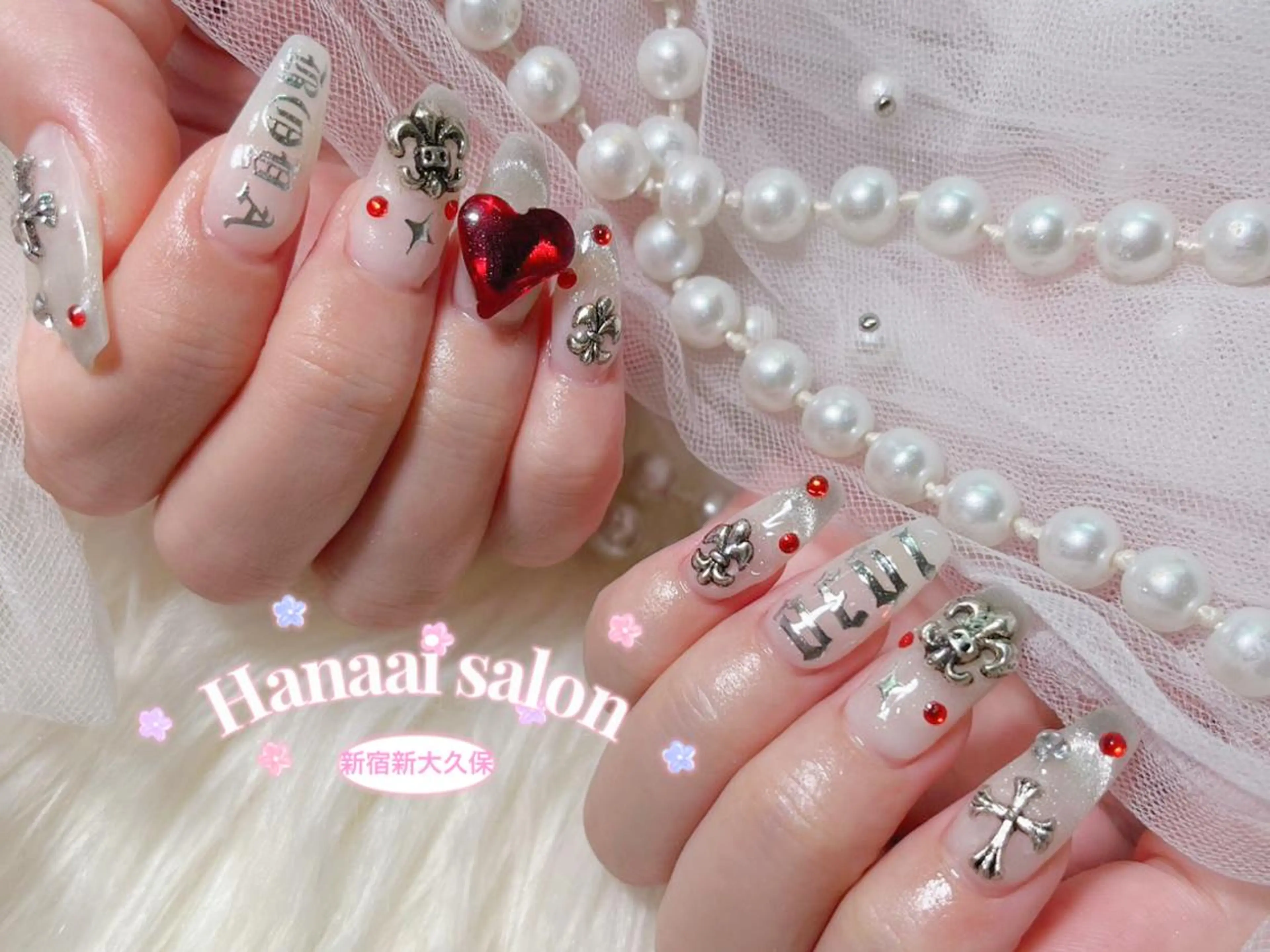 ミディアム 西村 華蓮のネイルデザイン