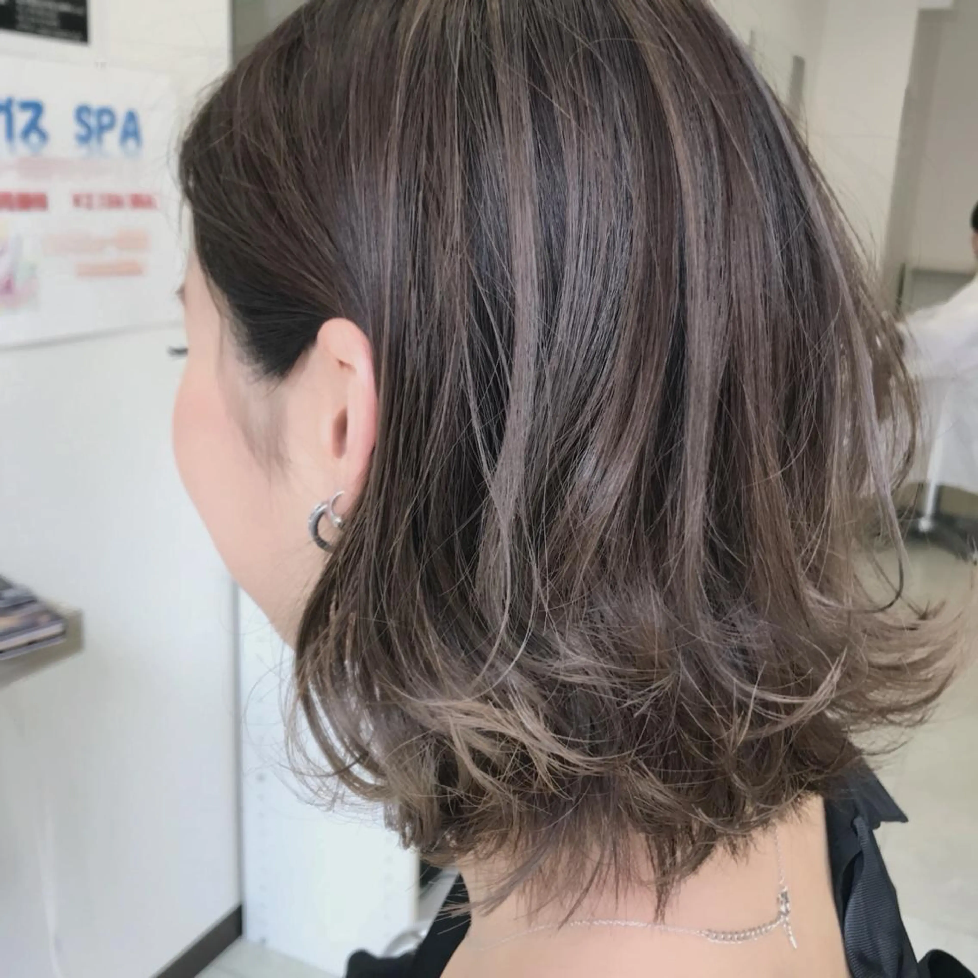 🌈人気メニュー🌈潤いツヤ髪ヘアカラーの写真