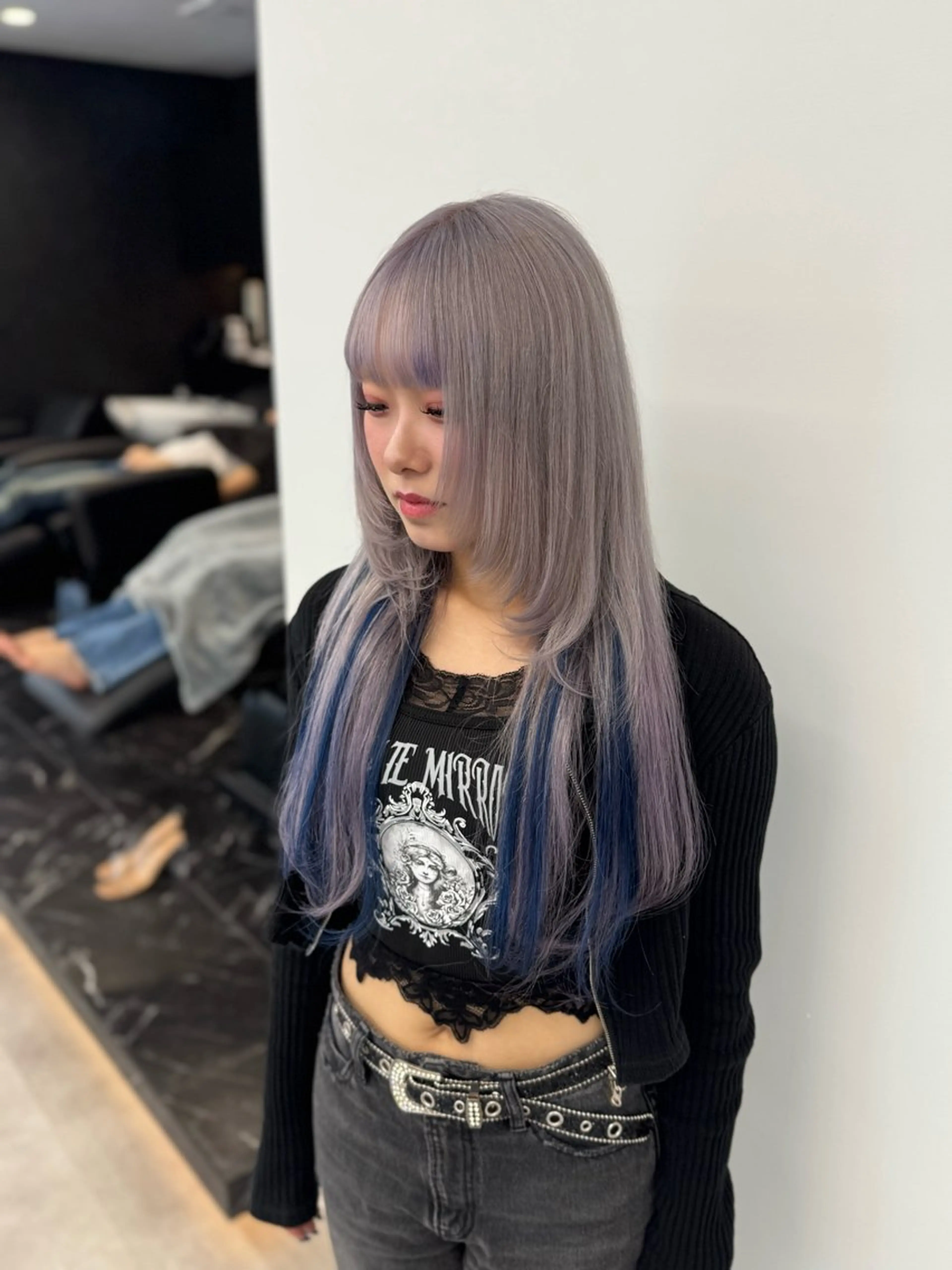 ロング カラー ブリーチ ラベンダーカラー エクステ ヘアカラー エクステ ベージュ/エクステ /職人/KENTAのヘアスタイル