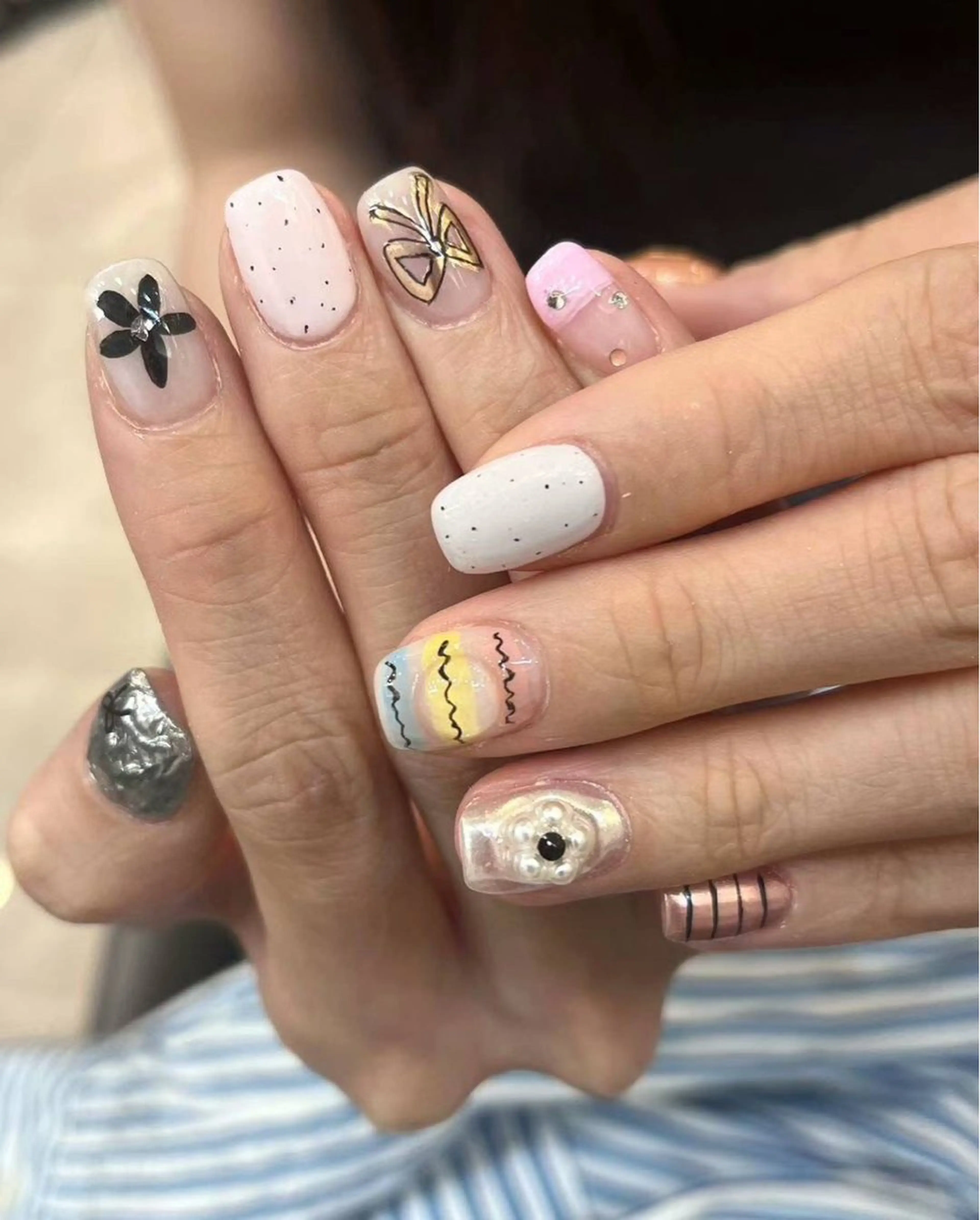 ネイル アートネイル フラワーネイル フットネイル ジェルネイル マグネットネイル babarla Nailのネイルデザイン