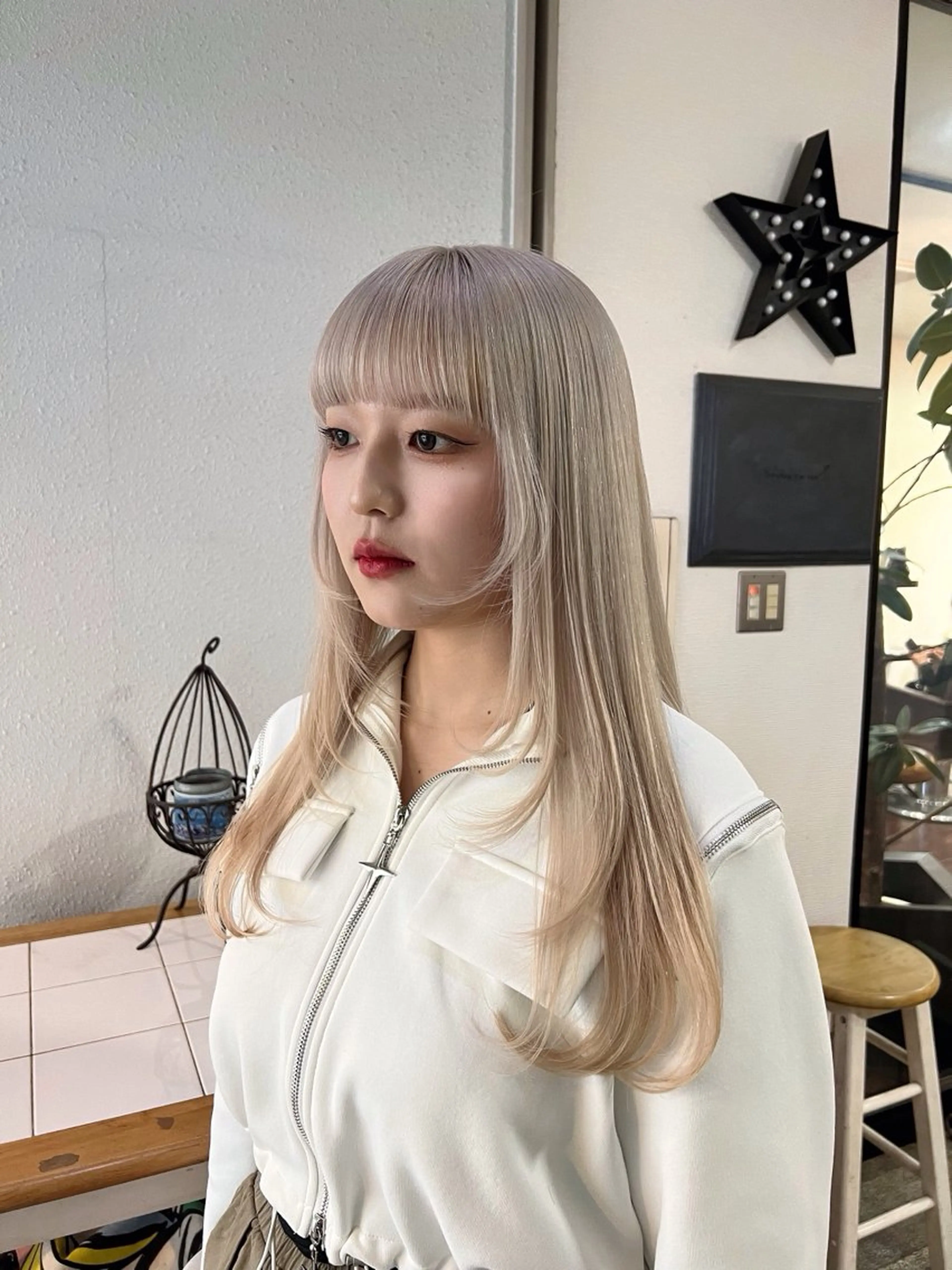 ロング カラー インナーカラー 韓国スタイル🫧 サーシャのヘアスタイル
