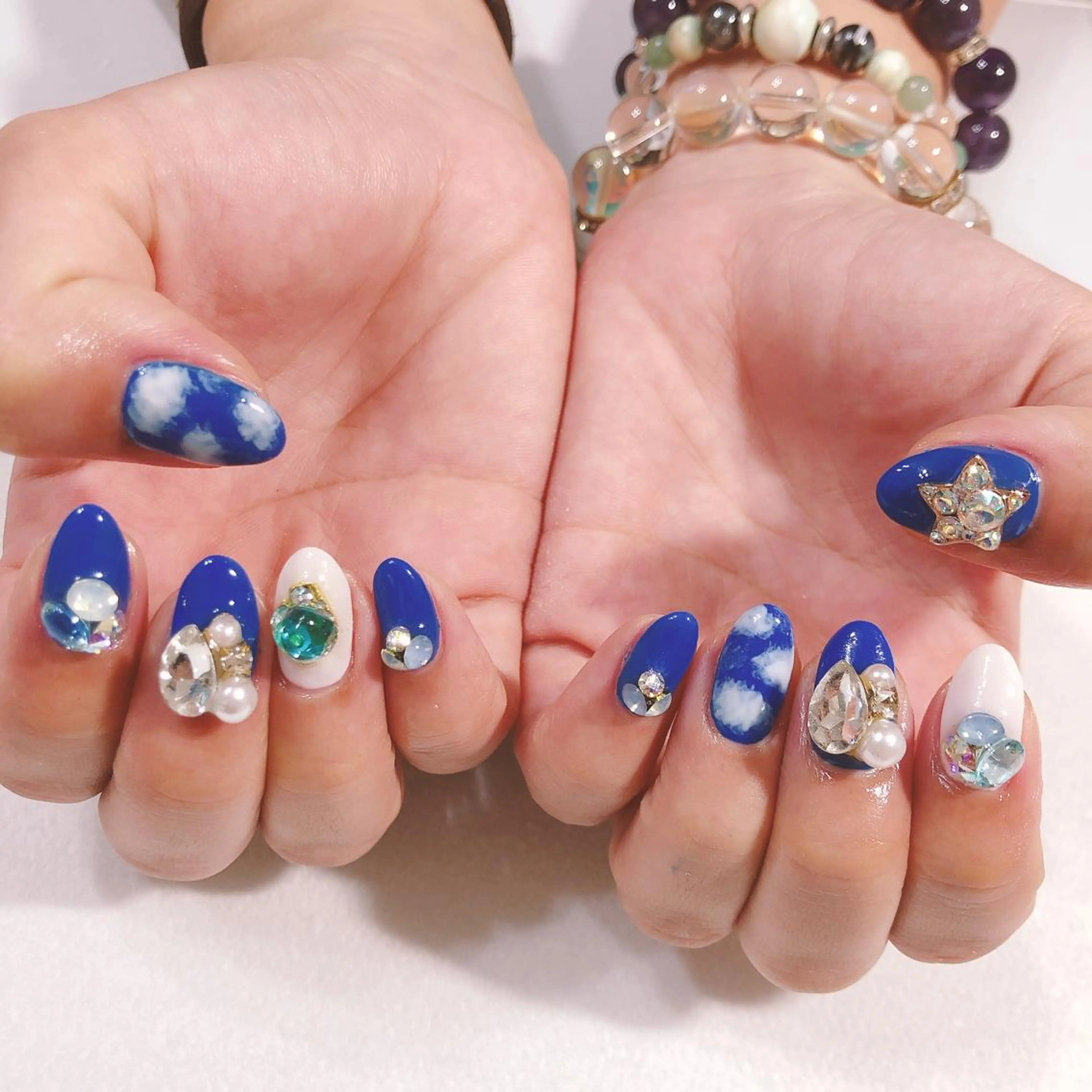 ネイル VIOLUS所属・VIOLUS 関目のネイルデザイン