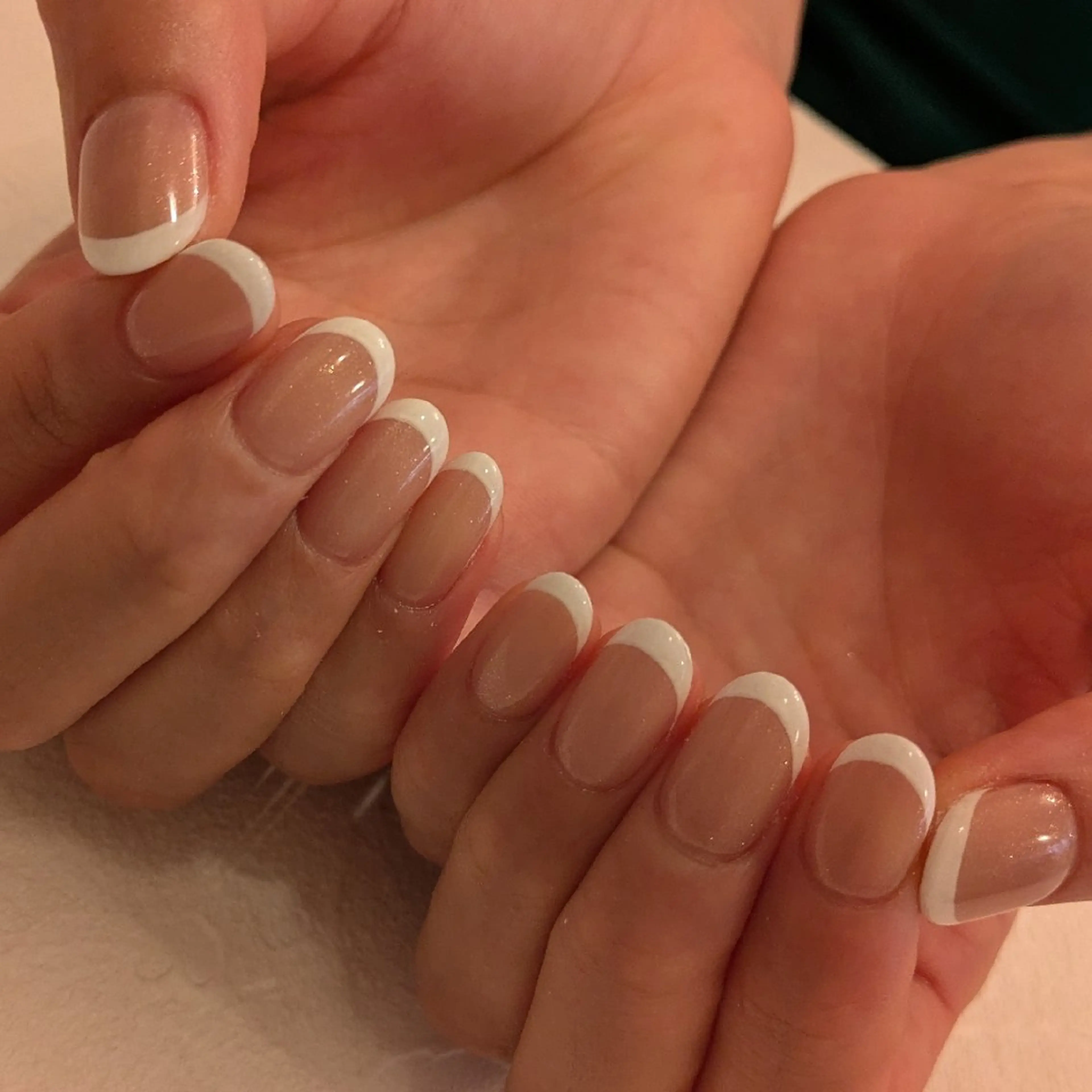 ネイル フレンチネイル ジェヌインネイル 河内のネイルデザイン