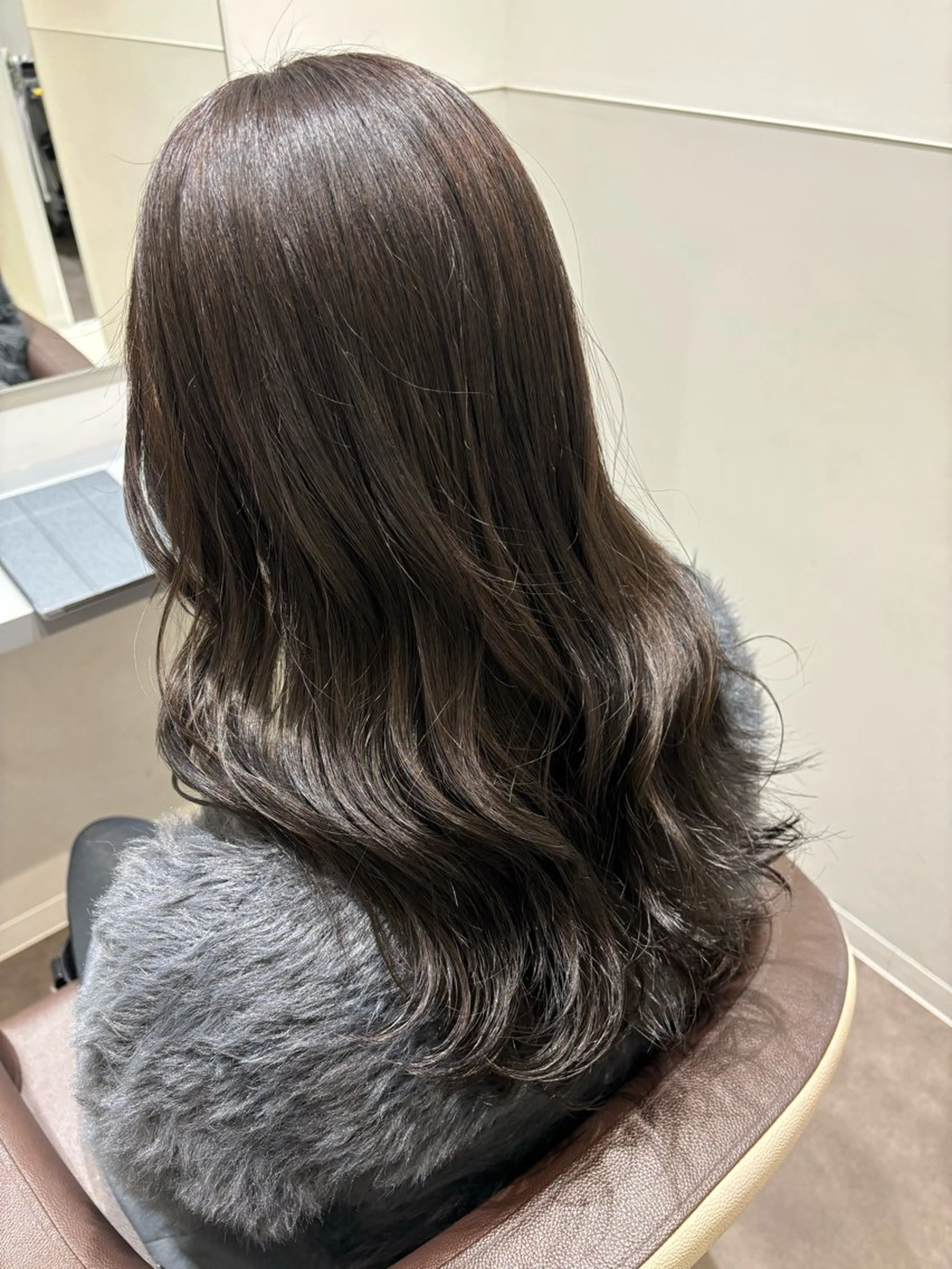 ロング カラー 透明感カラー グレージュ カット ヘアカラー トリートメント Yuuki🌷名古屋 栄 カラー/ボブのヘアスタイル