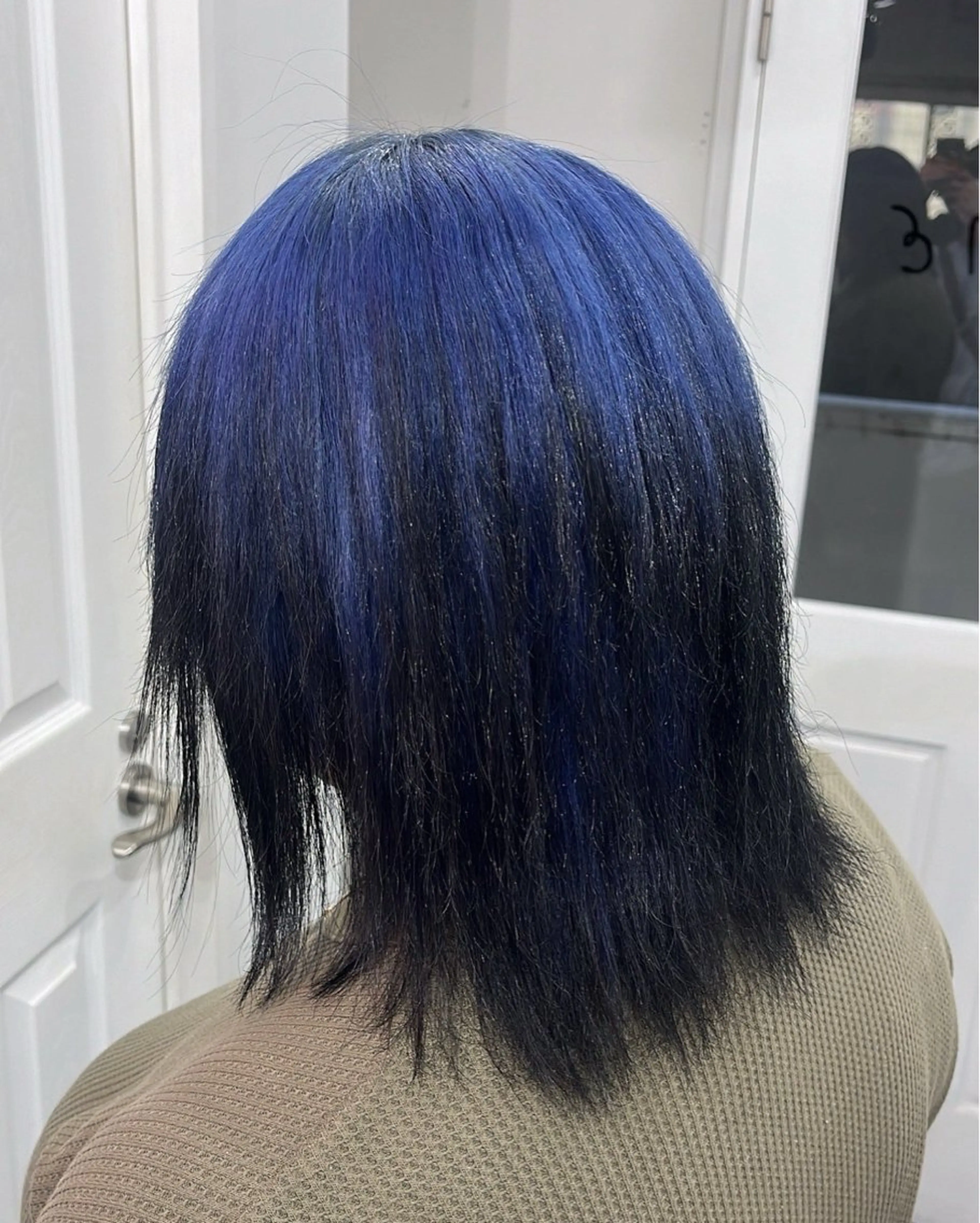 セミロング 抜け感/ワンカラー/ 明大前/桑田のヘアスタイル