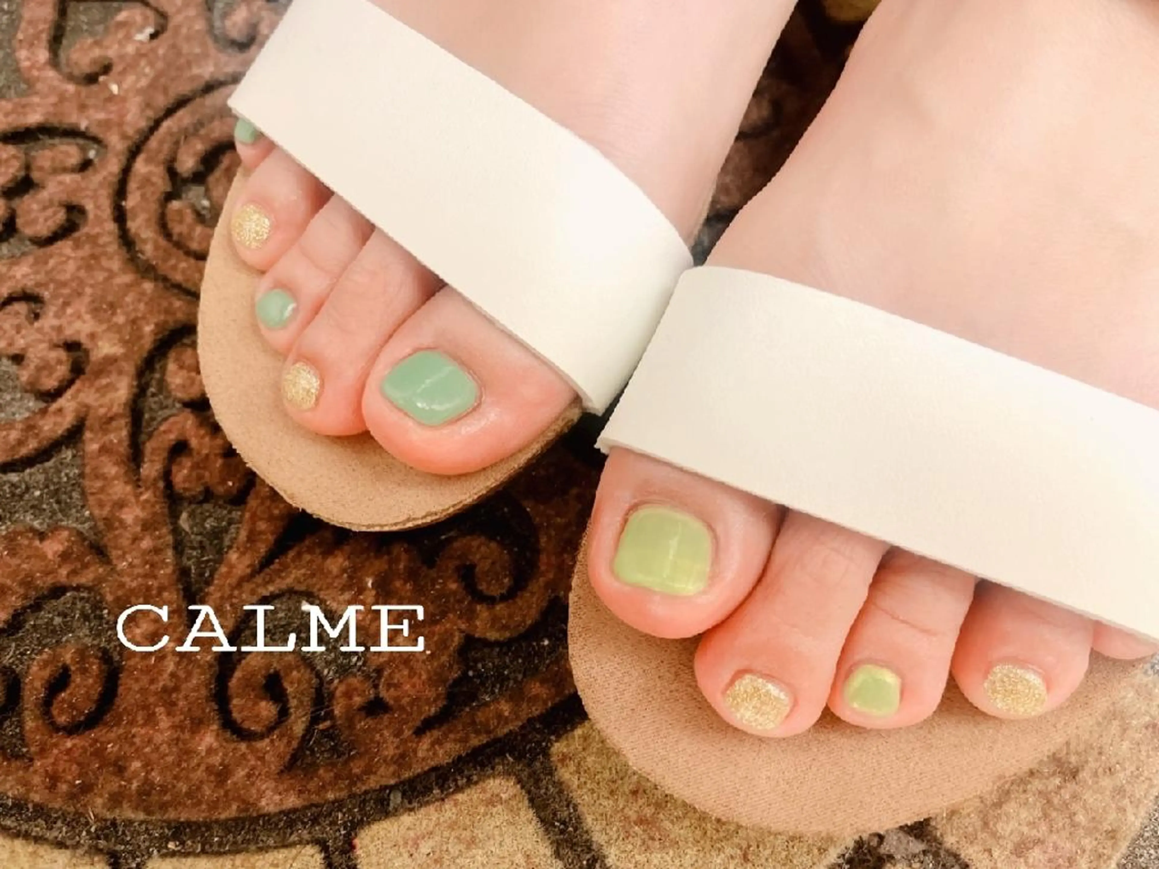 ネイル ブルー キラキラネイル 韓国ネイル 持ち込み パープル CALME ♡のネイルデザイン