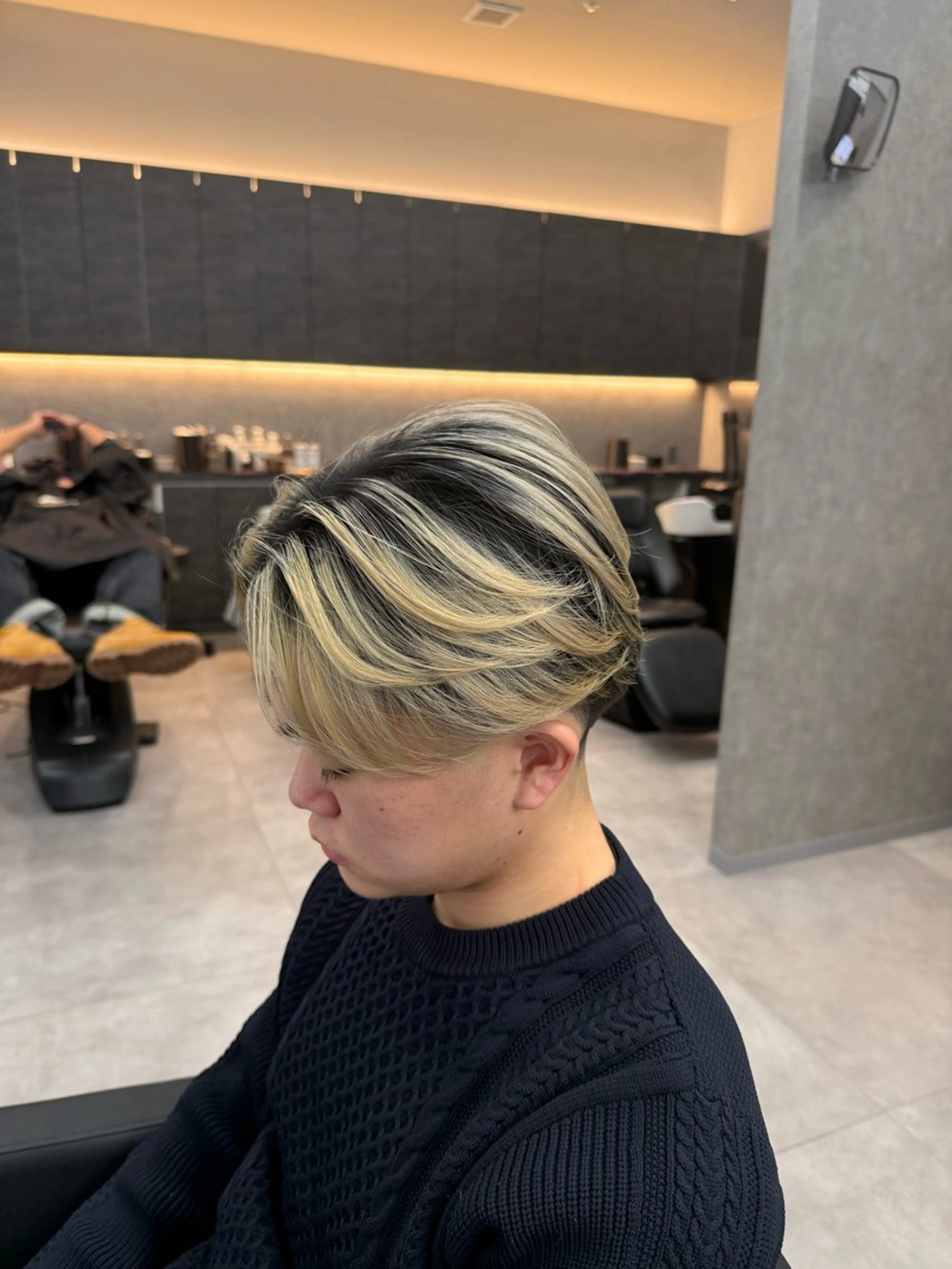 ショート カラー パーマ メンズ メンズバレイヤージュ バレイヤージュ レイヤーカット カット ヘアカラー メンズ特化 👑YUTAのヘアスタイル