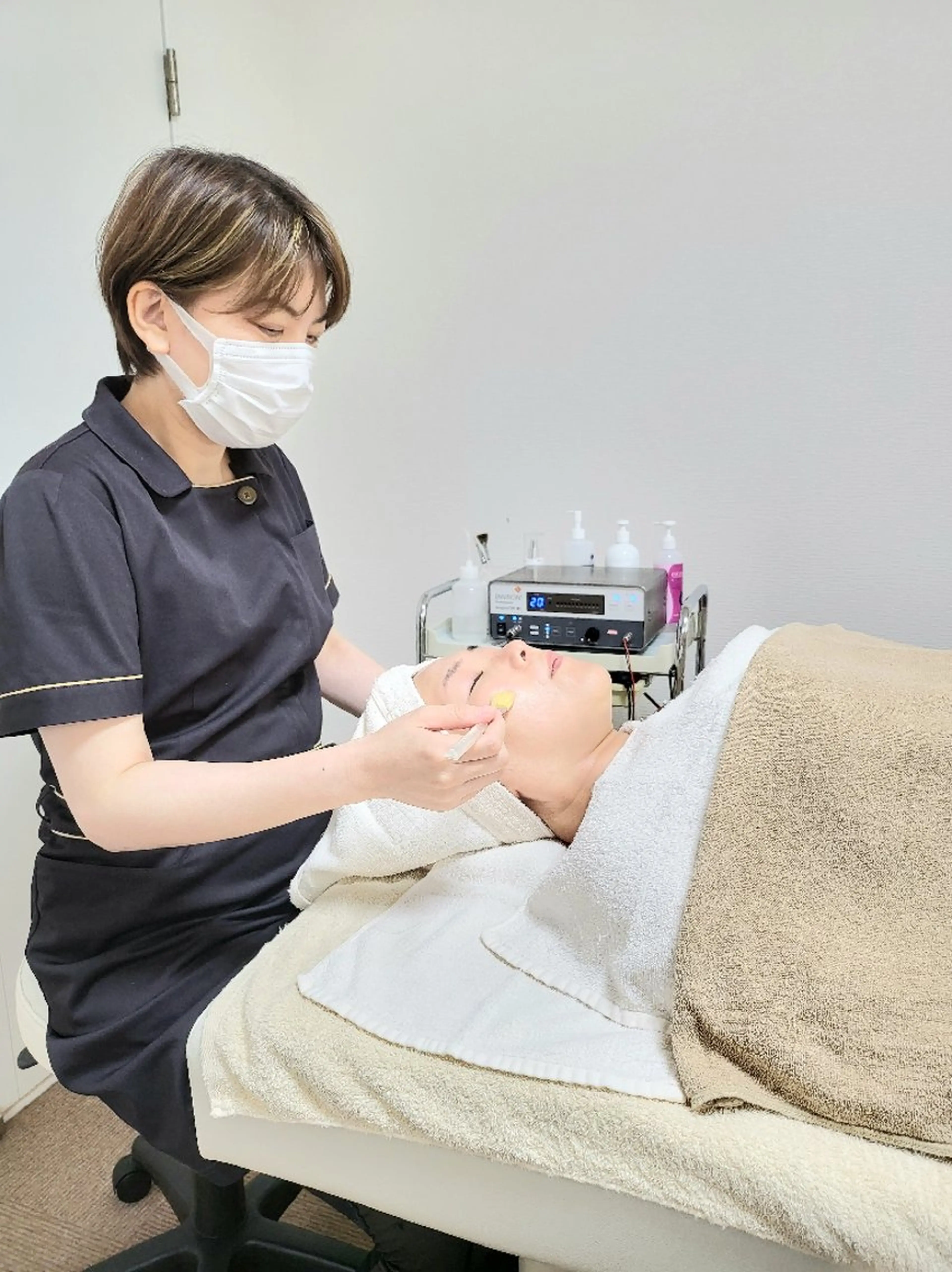 ニキビ・ニキビ跡専門 レゾン京橋店　のエステ・リラクイメージ