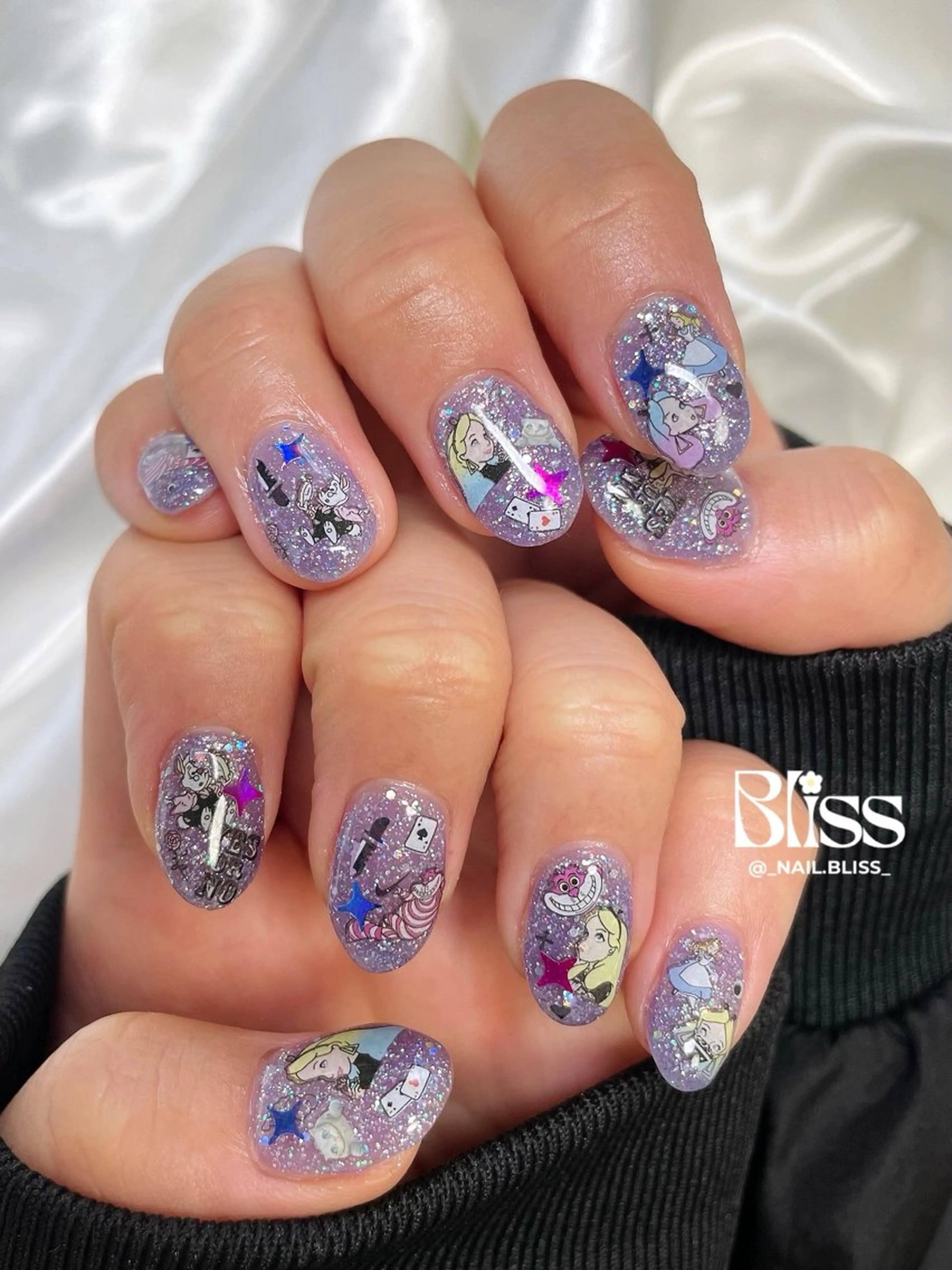 ネイル キラキラネイル ハンドネイル NAIL BLISSのネイルデザイン