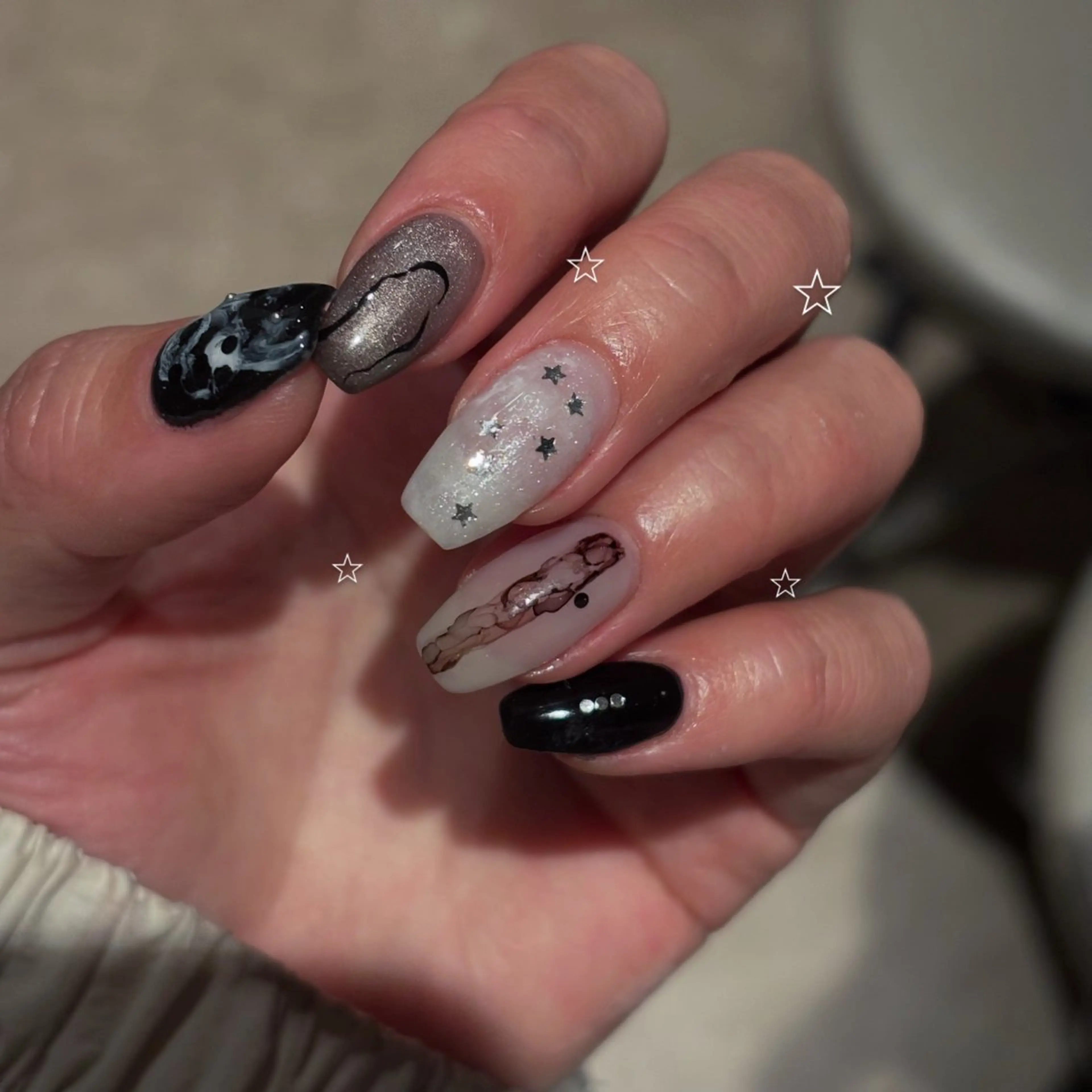 ネイル ハンドネイル scre as Etelのネイルデザイン