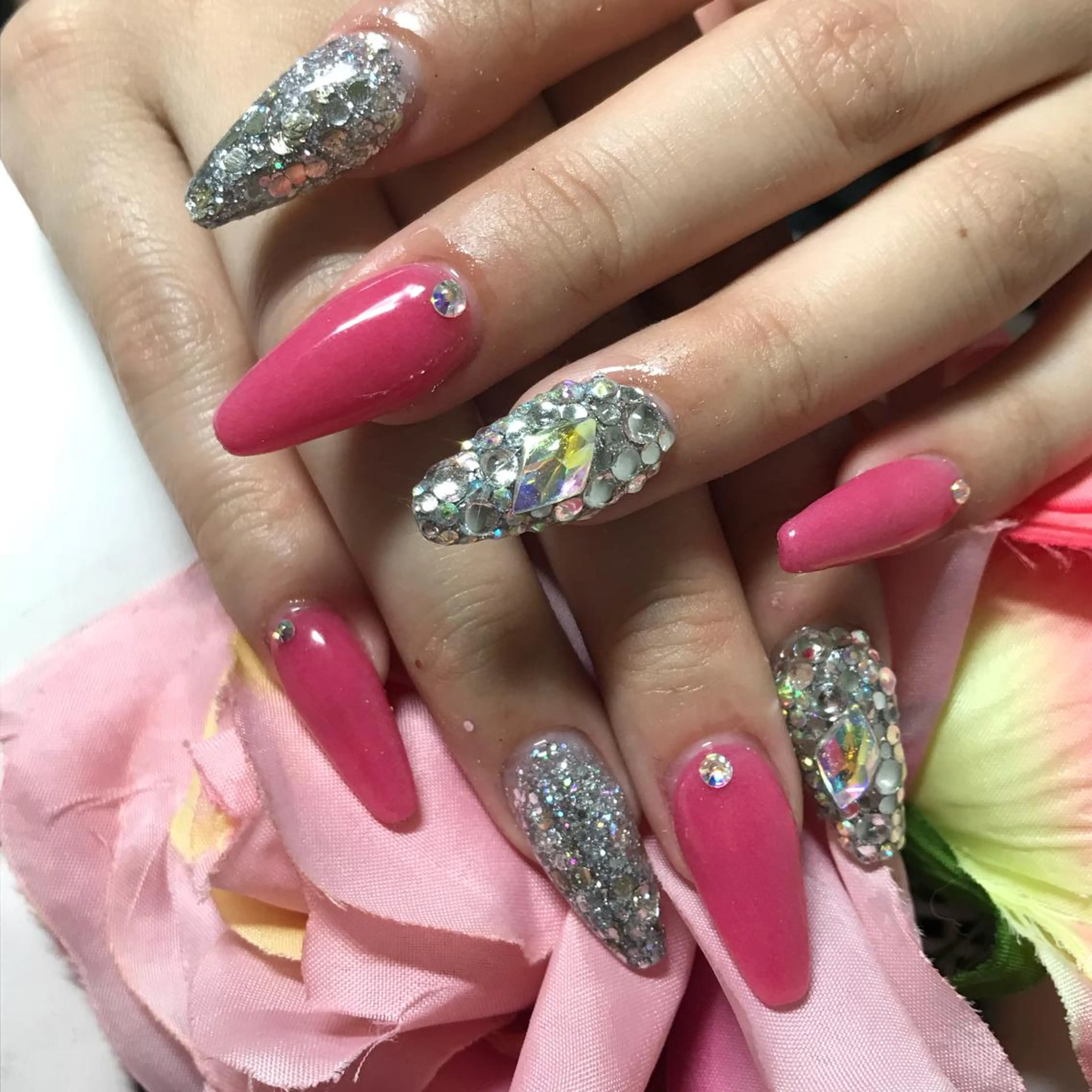 セミロング ネイル アートネイル ハンドネイル 《LB》ラブリエ Nail&eyeのマツエク・マツパデザイン