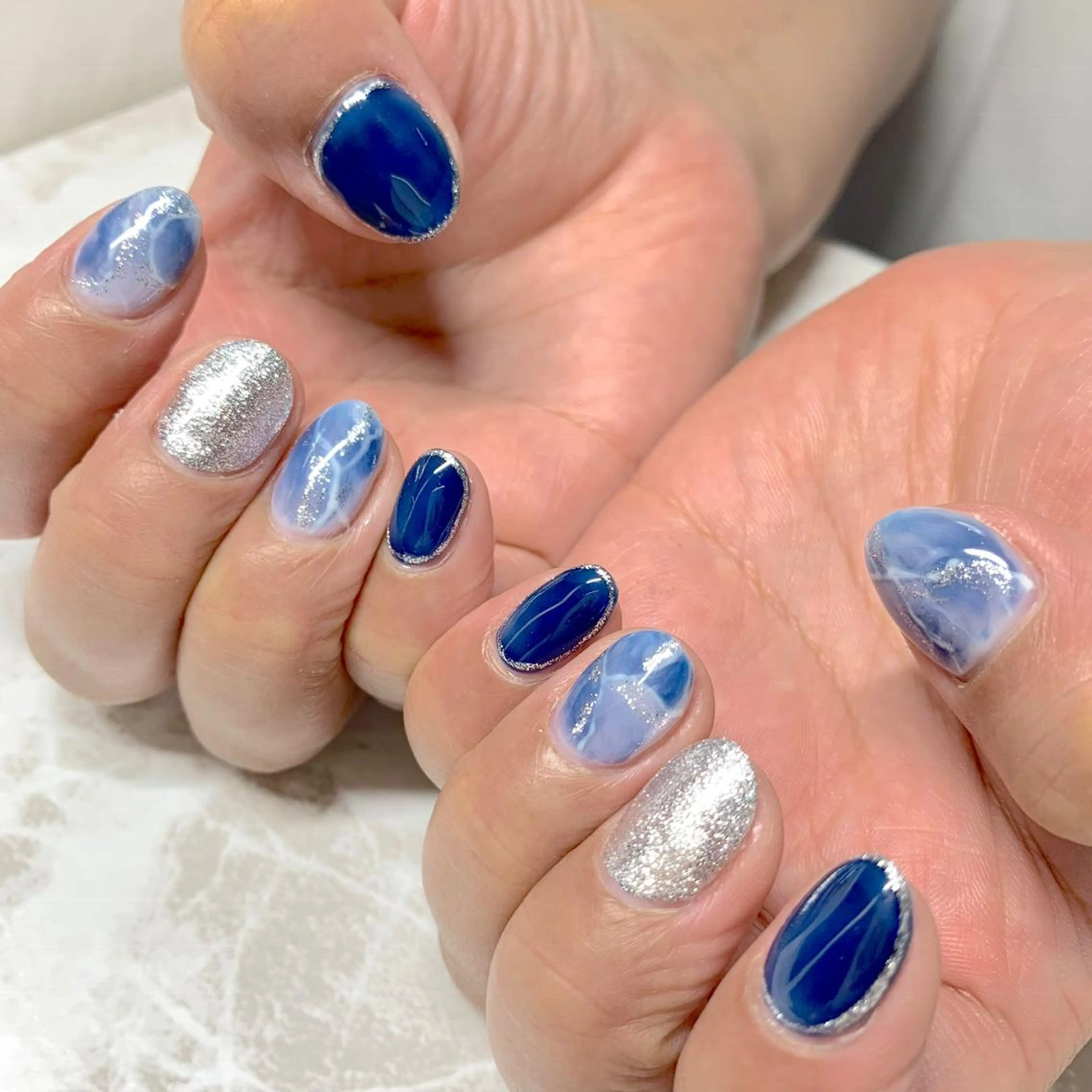 ネイル アートネイル 大理石ネイル(マーブル) ネイビー LULU LIMAのネイルデザイン