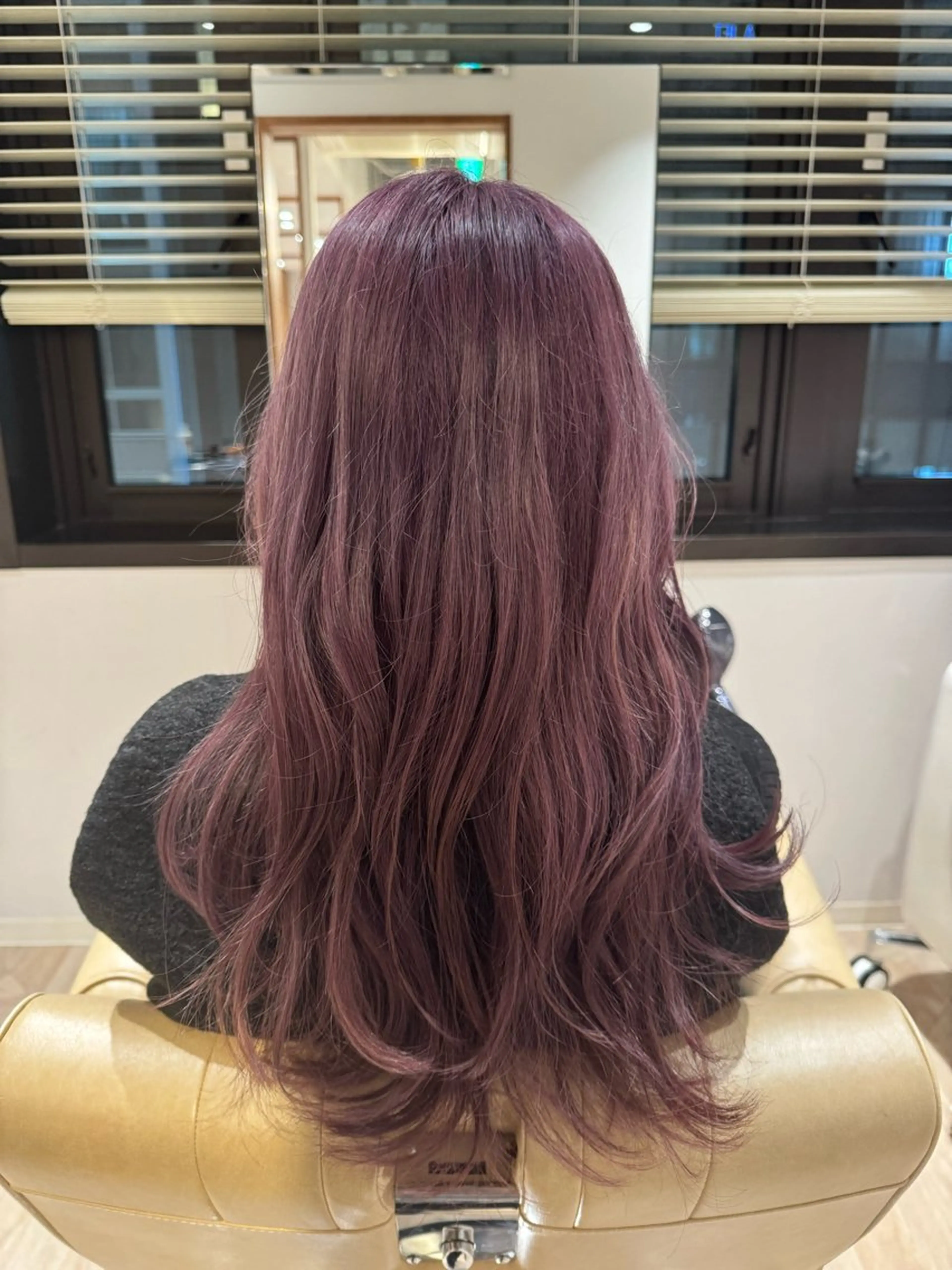 セミロング 🫧透明感カラー🫧 ロン毛美容師のヘアスタイル