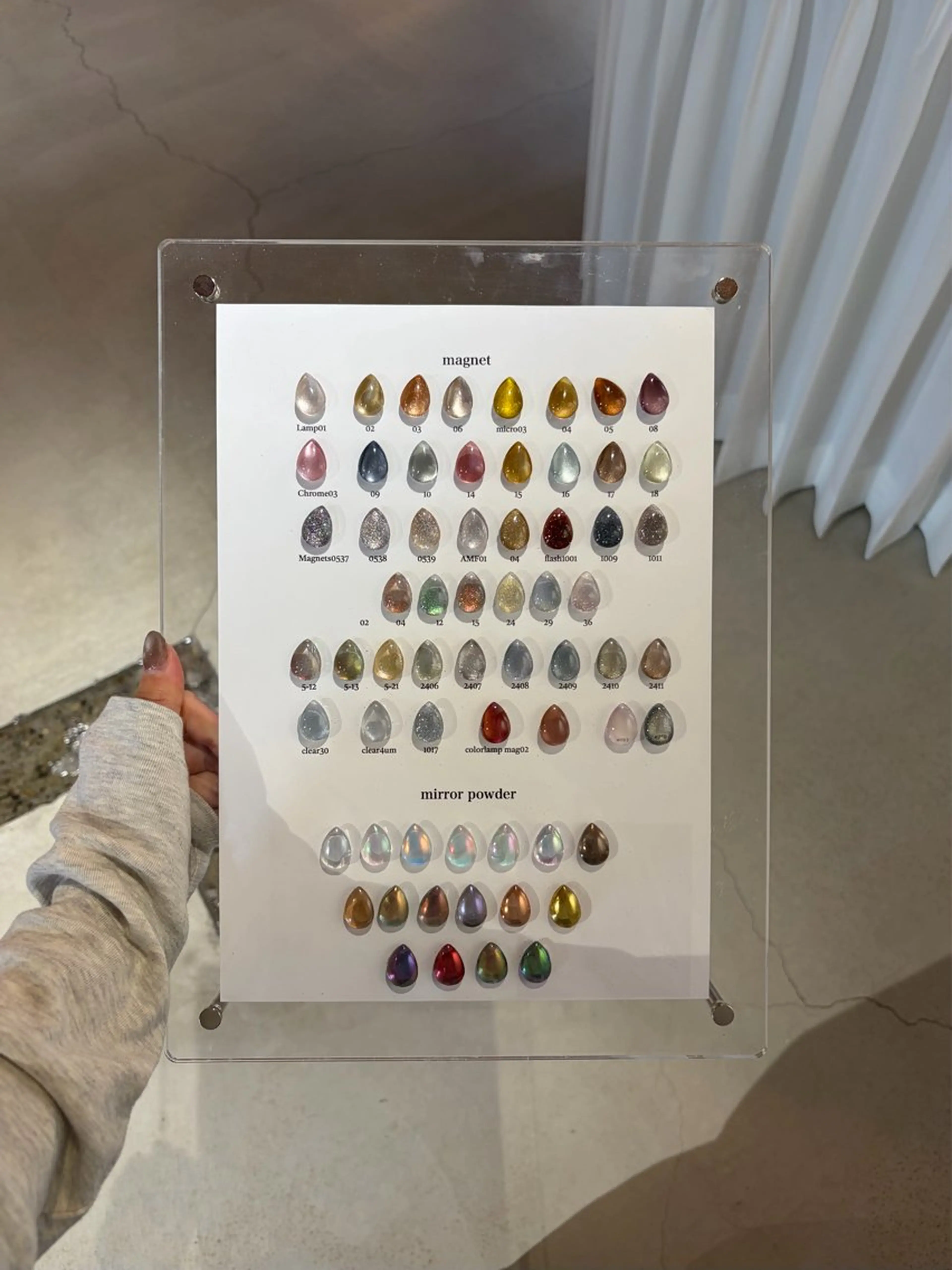 【フットジェルネイル】【マグネット／ミラー】【オフ無料】💌当日予約OK💌の写真