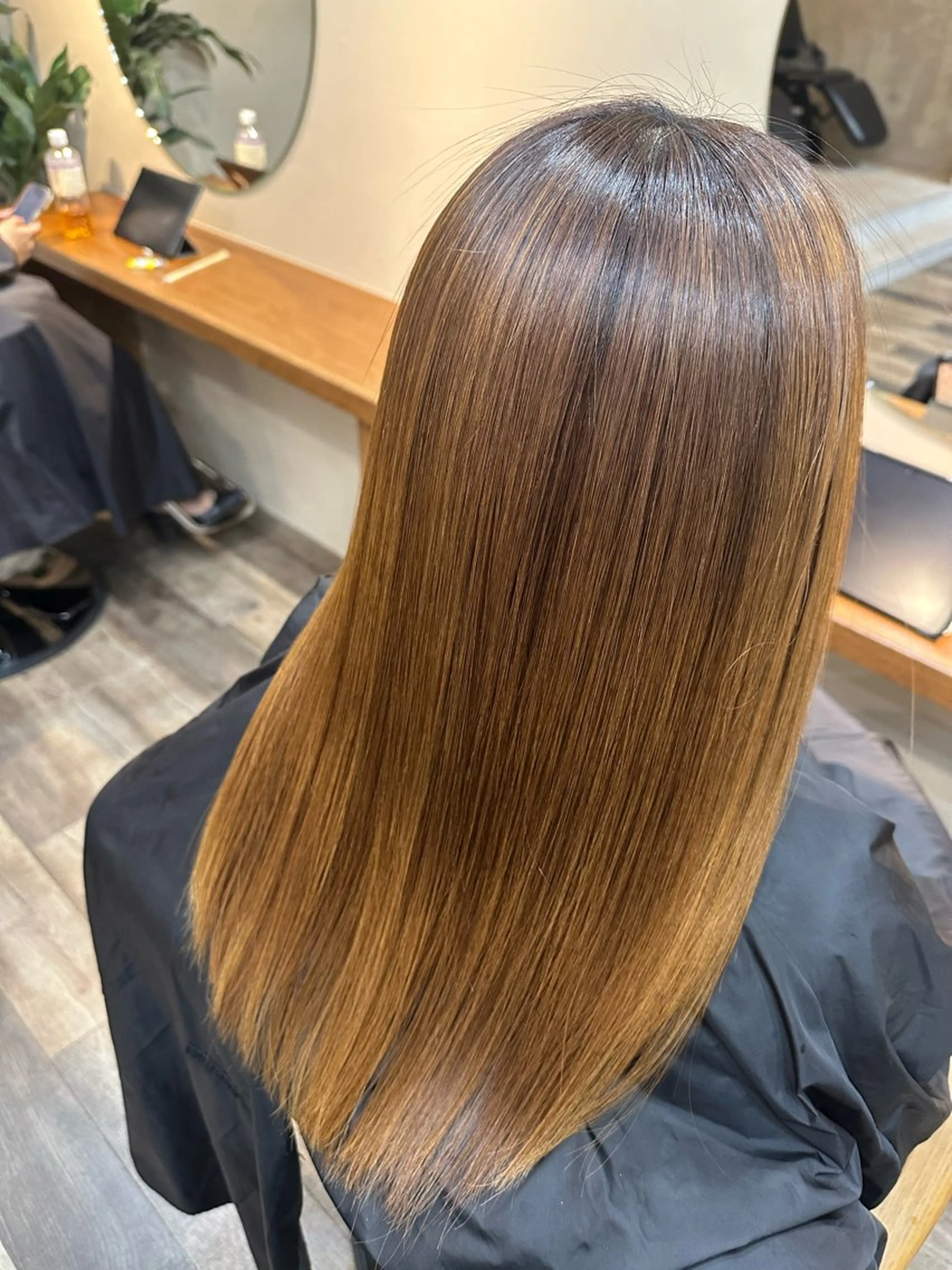 ロング 金 春江のヘアスタイル