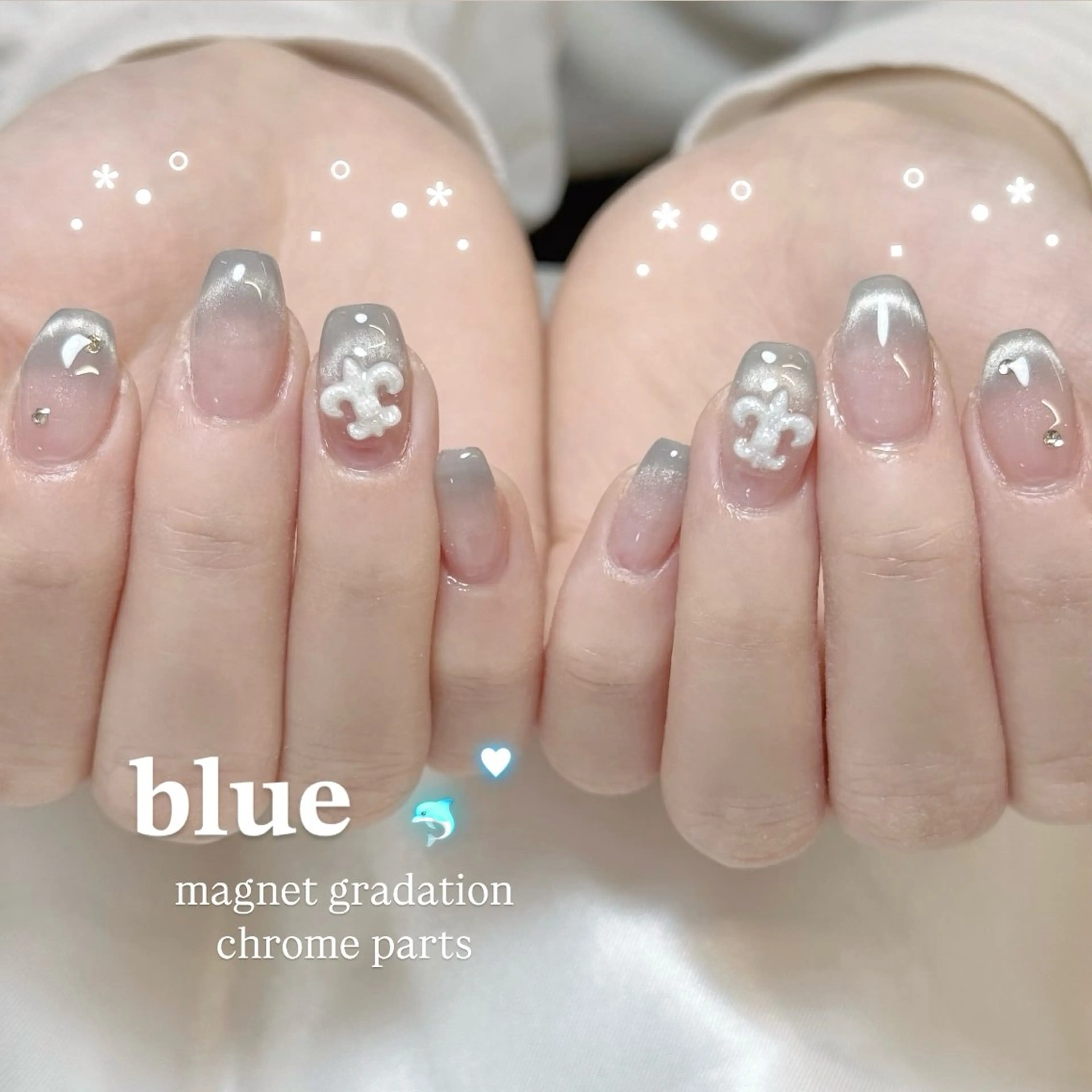 ネイル オーロラネイル ブルー フラッシュネイル フットネイル フレンチネイル 🌷yui ネイル🌷のネイルデザイン