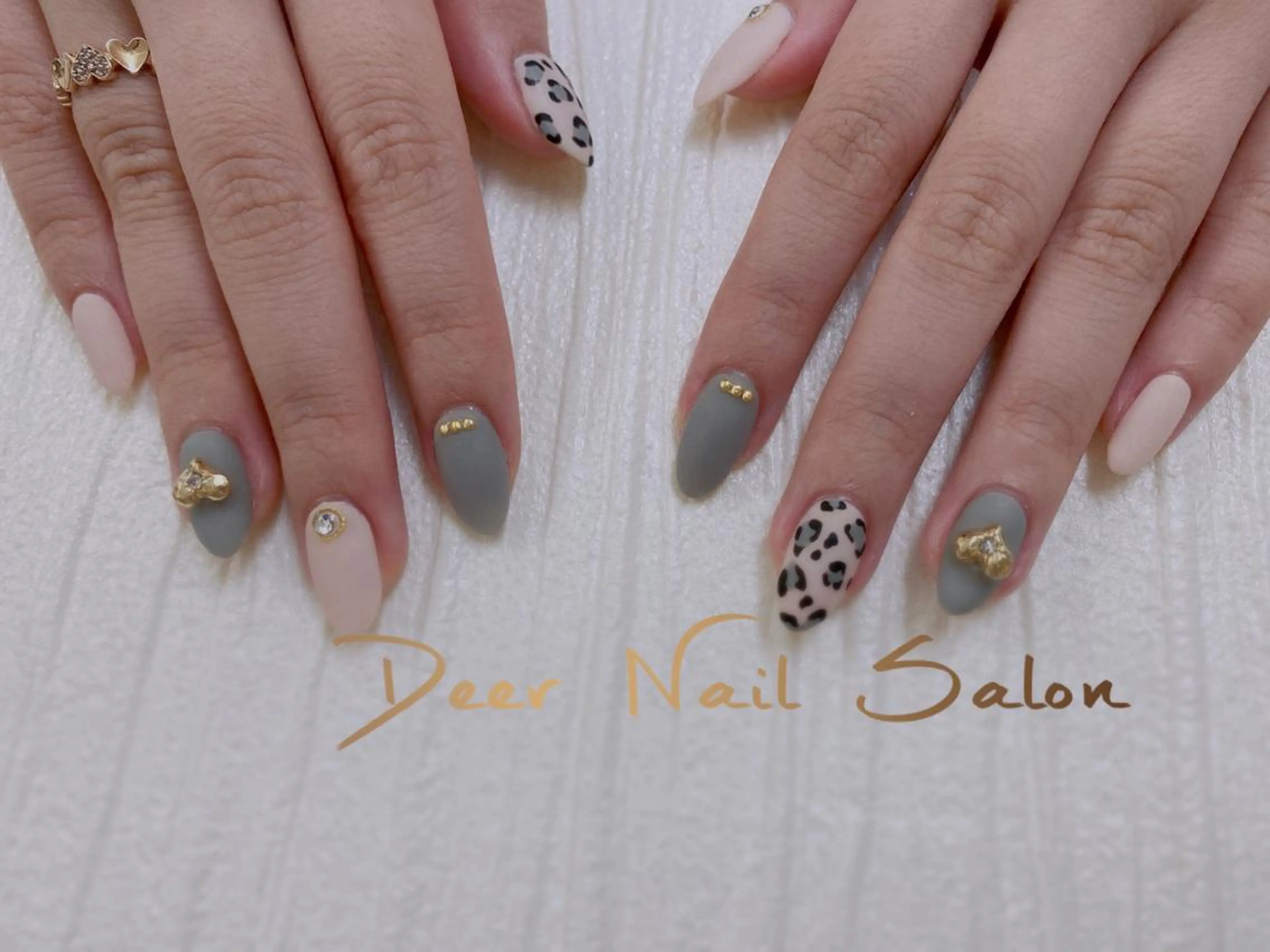 ネイル ハンドネイル ハンドケア Peachy 🍑のネイルデザイン