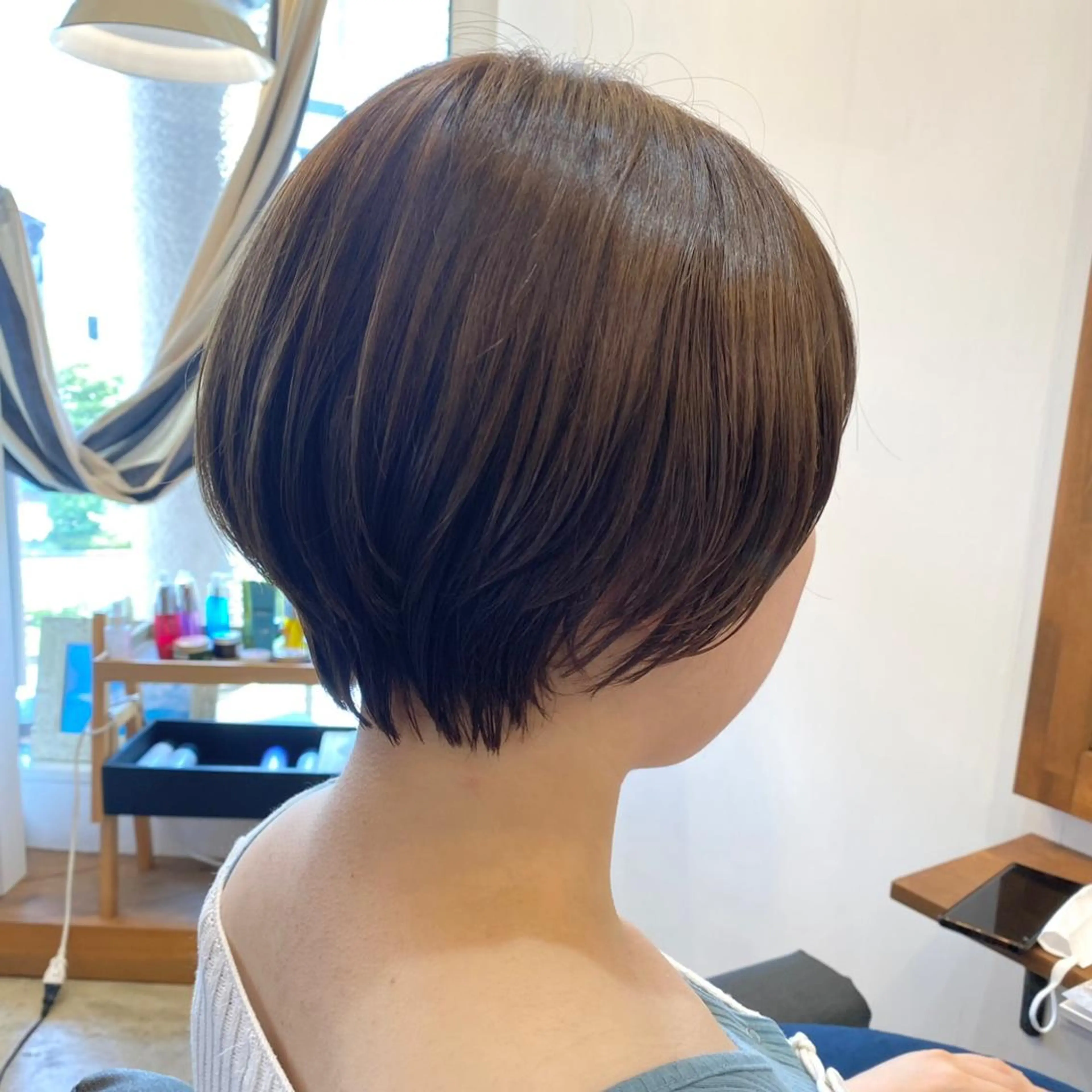 ショート カラー カット ヘアカラー 丸岡 美穂のヘアスタイル
