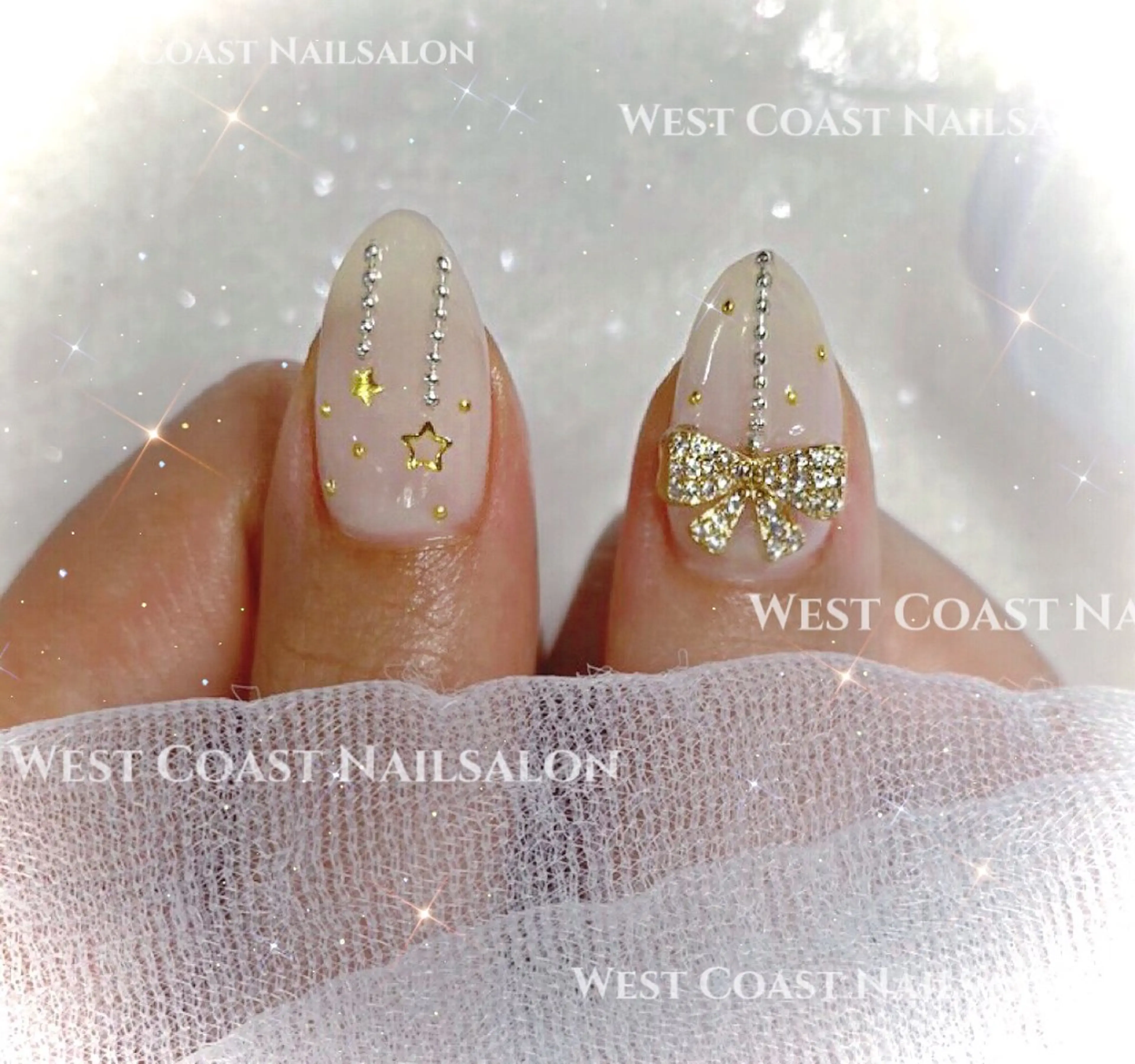 ネイル リボン、ガーリー パーツ放題専門店のネイルデザイン