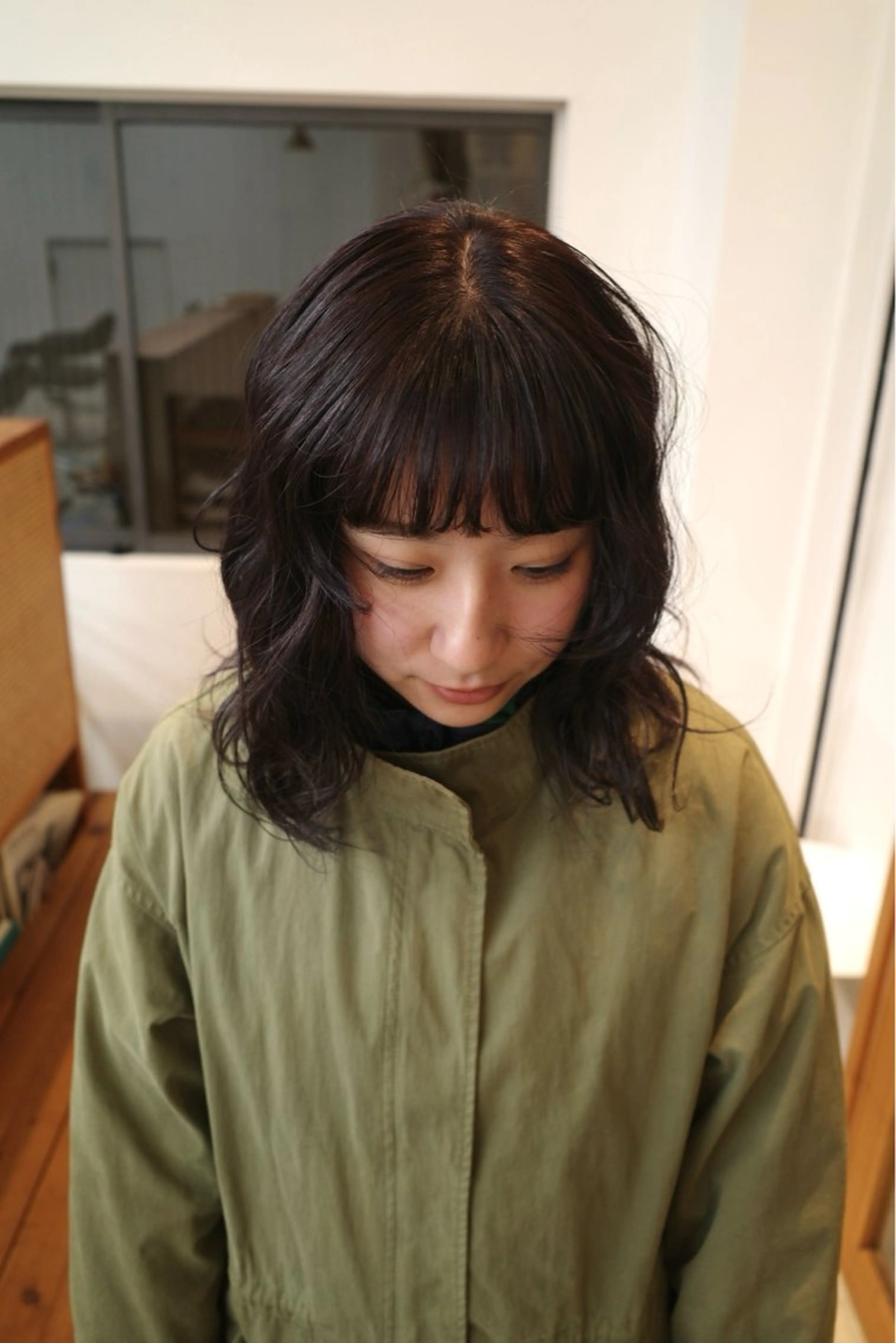 ミディアム カラー moemi / neu 清澄白河のヘアスタイル