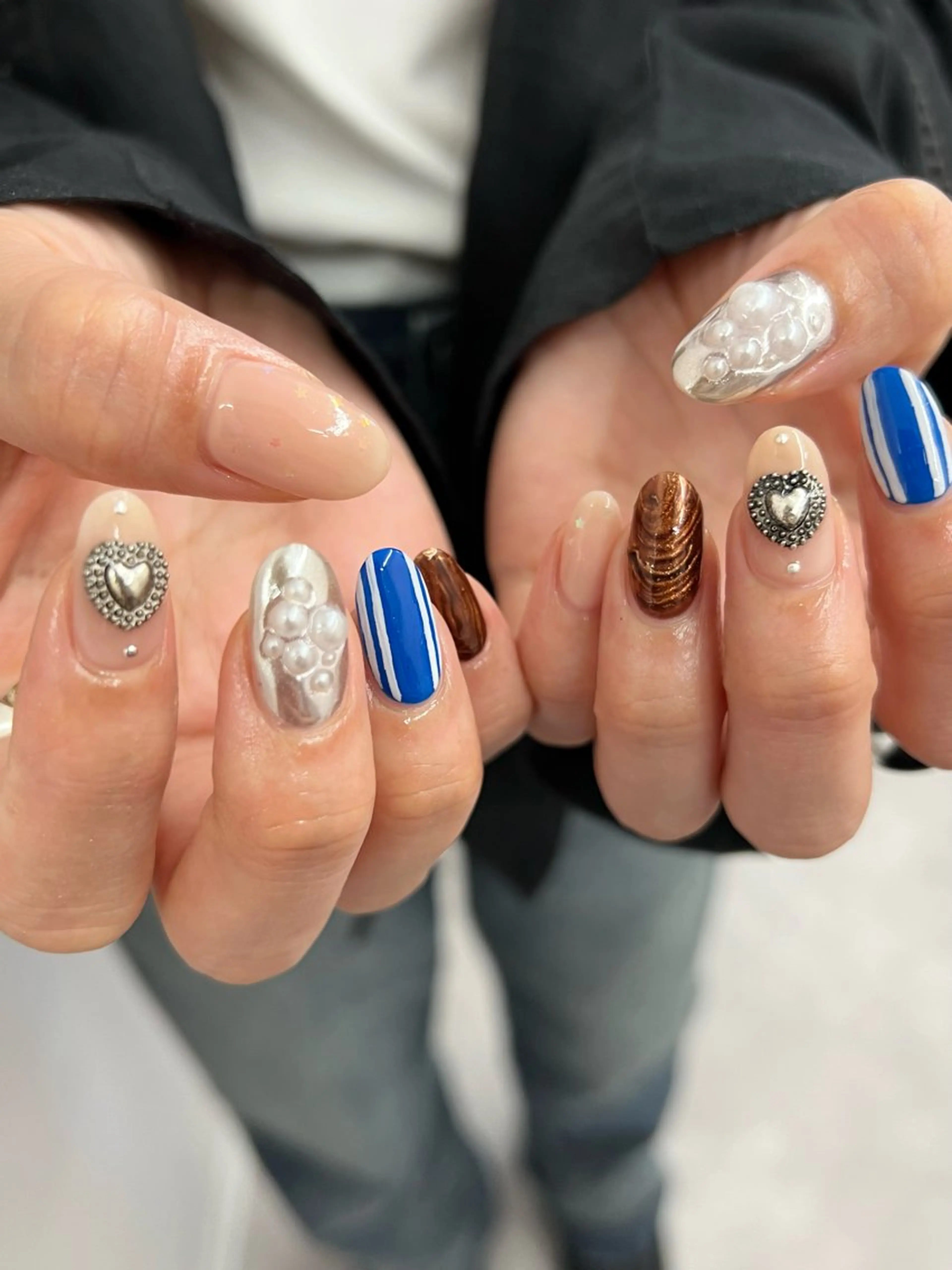 ネイル ジェルネイル マグネットネイル ニュアンスネイル パラジェル リボン ハンドネイル ハンドケア Bana_ Nailのネイルデザイン