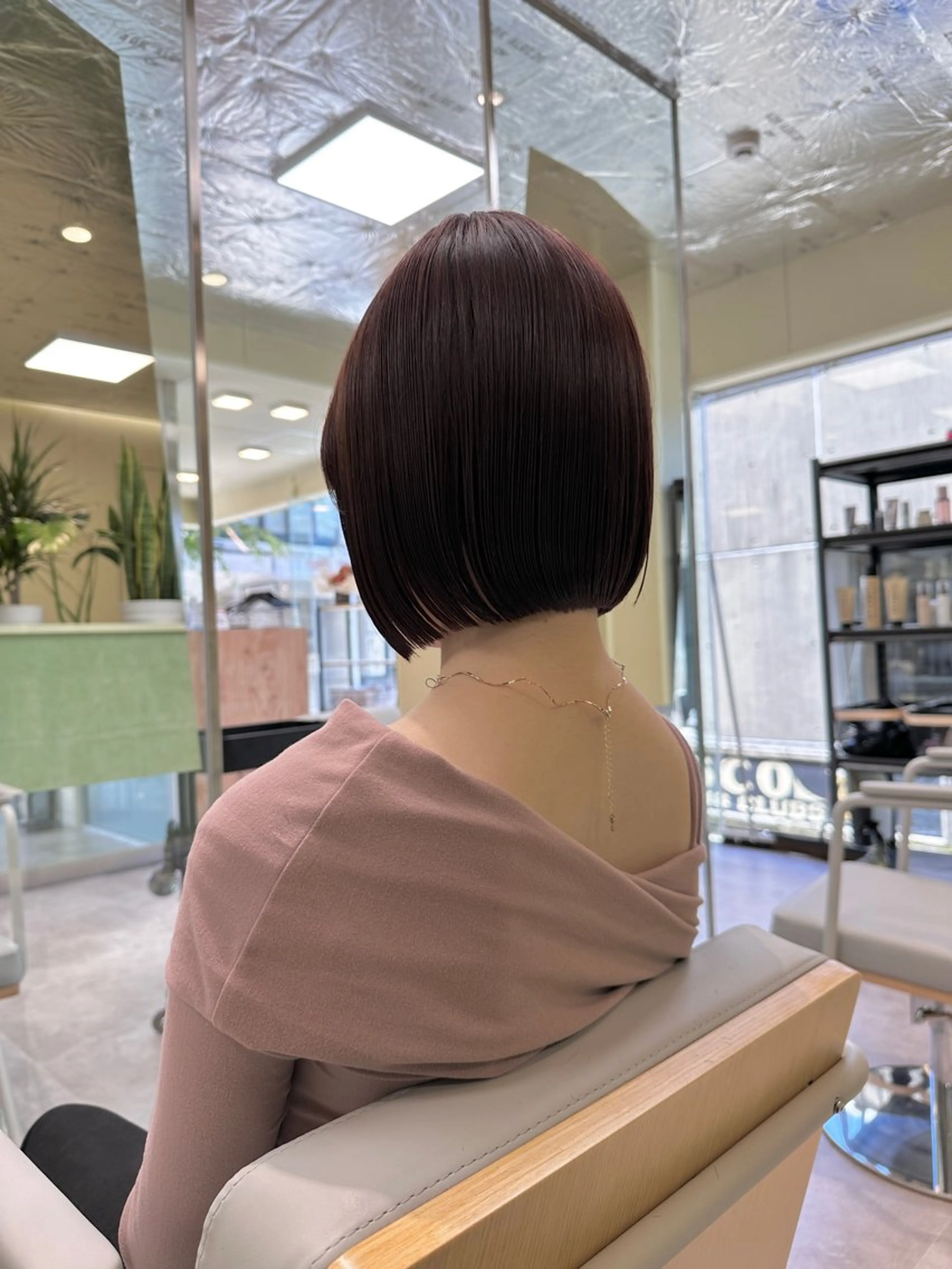 ショート カット ヘアカラー ボブ/ぱつっとボブ/ 谷口 海星のヘアスタイル