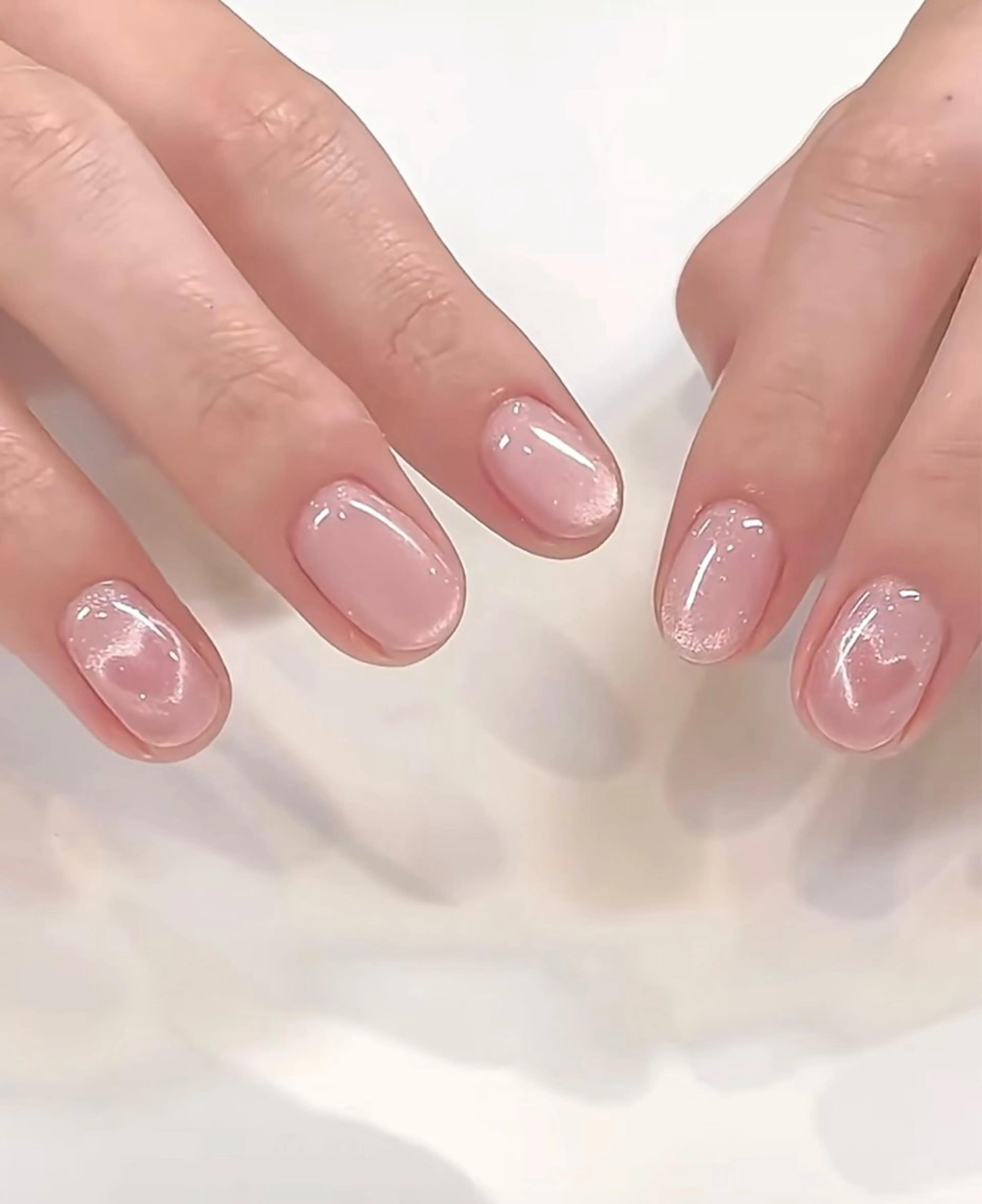 ネイル ハンドネイル Dione Nail ハチワレのネイルデザイン