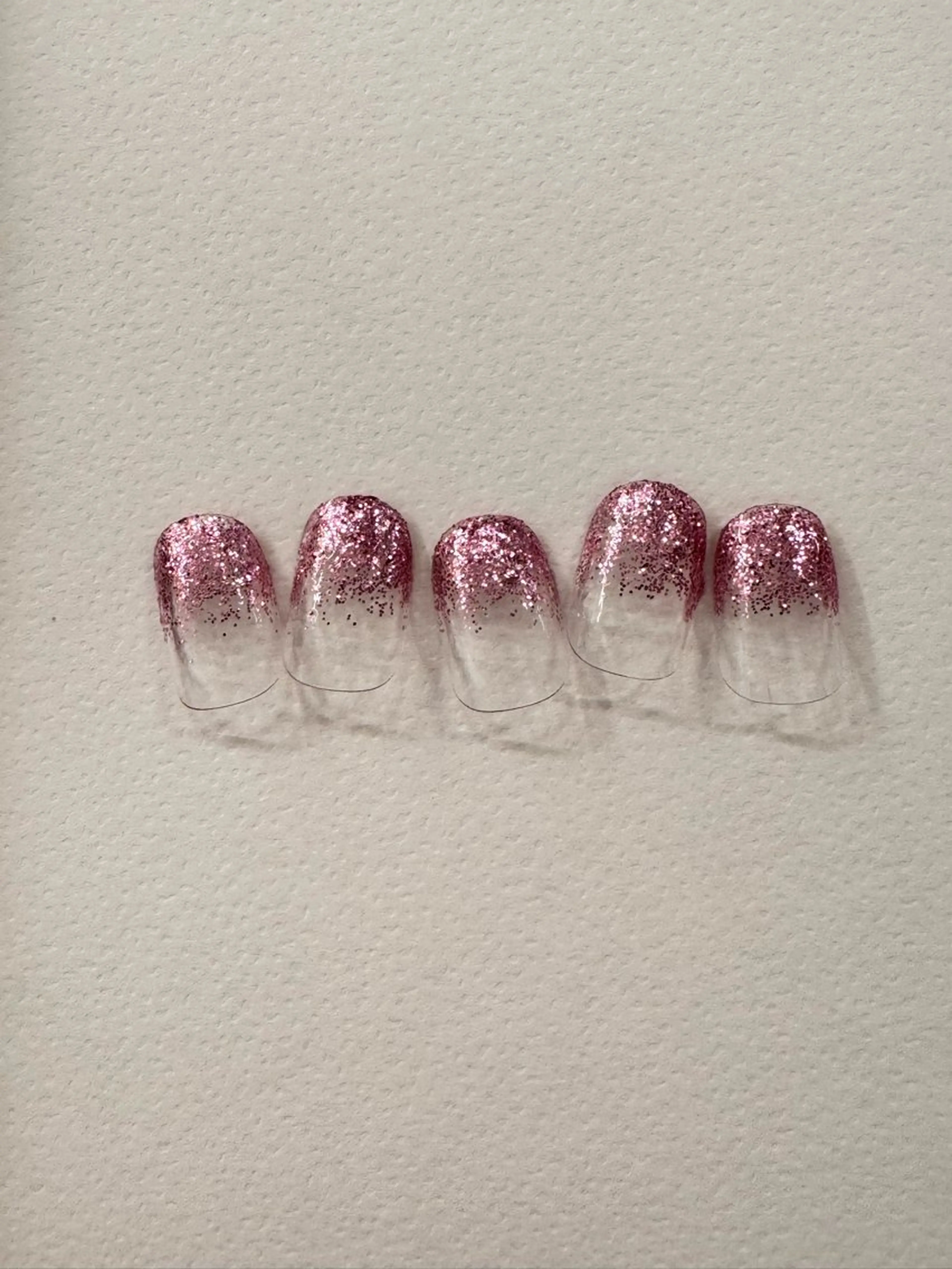 ネイル グラデーション ラメ(グリッター) ラメグラデーション Ｒｕｄｉａ ルディアのネイルデザイン