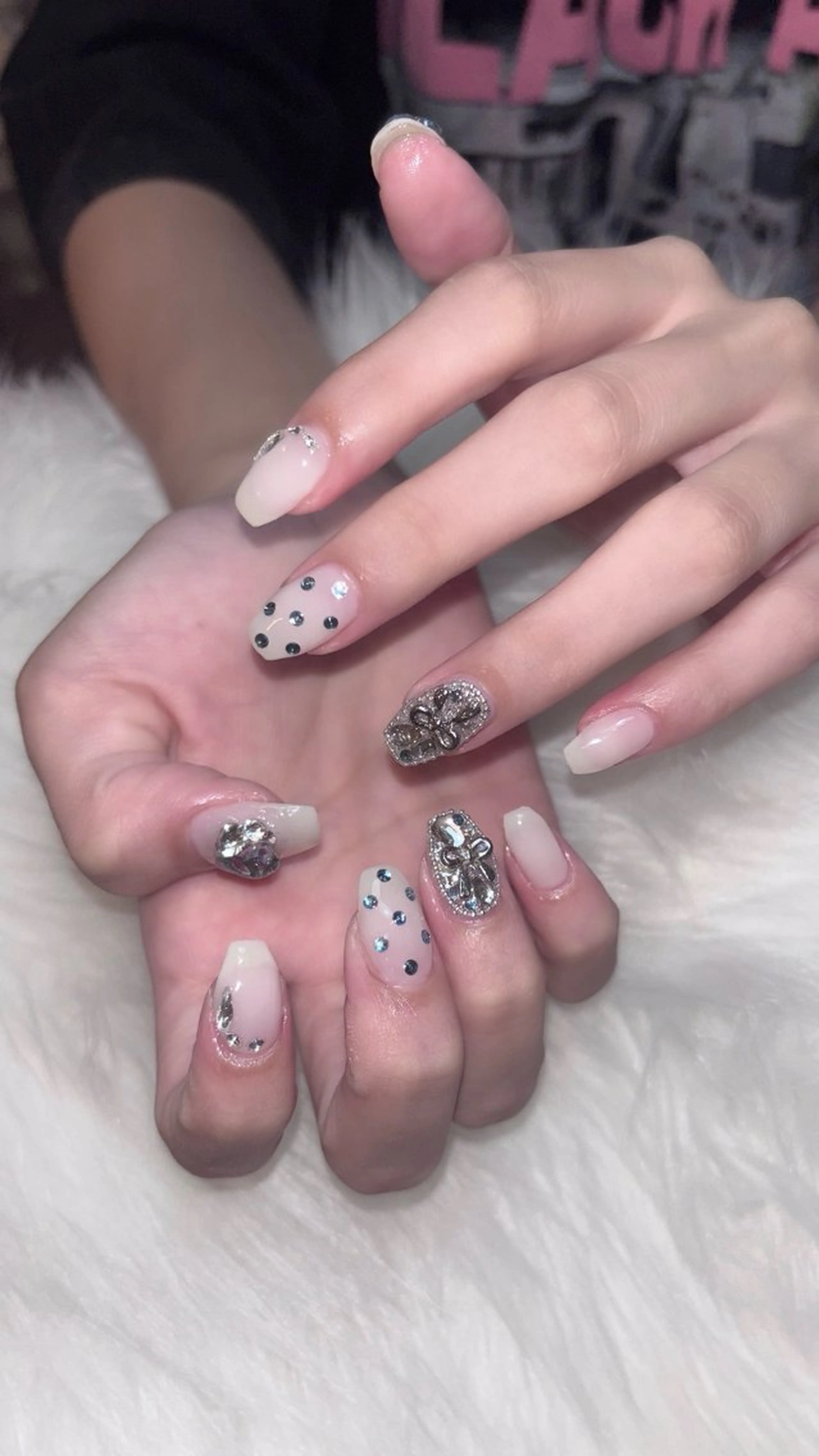 ネイル 名古屋ワンホンネイル 沙理亜のネイルデザイン