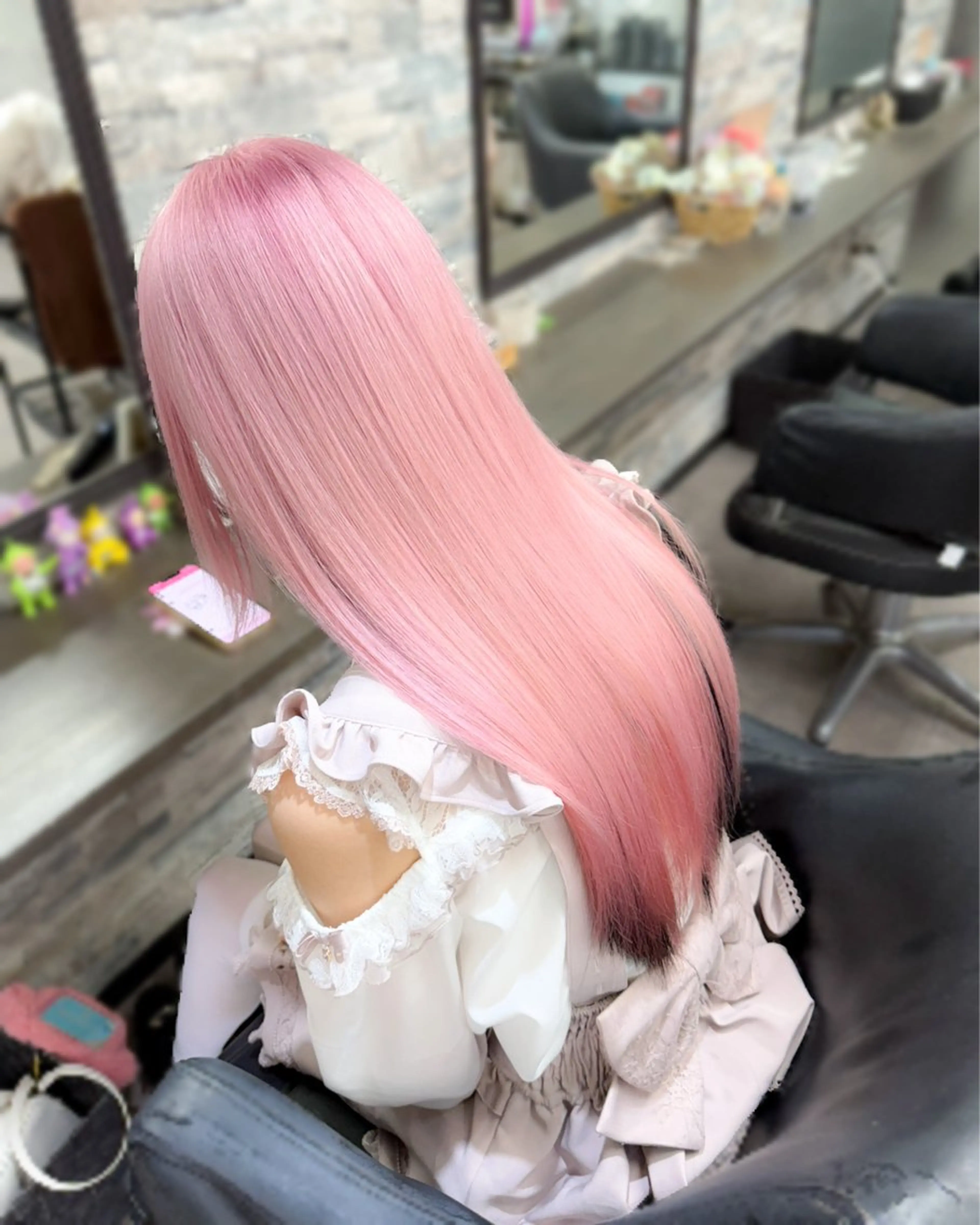 ロング ヘアカラー トリートメント ハイトーンエクステ 🎩カズキ🎩のヘアスタイル