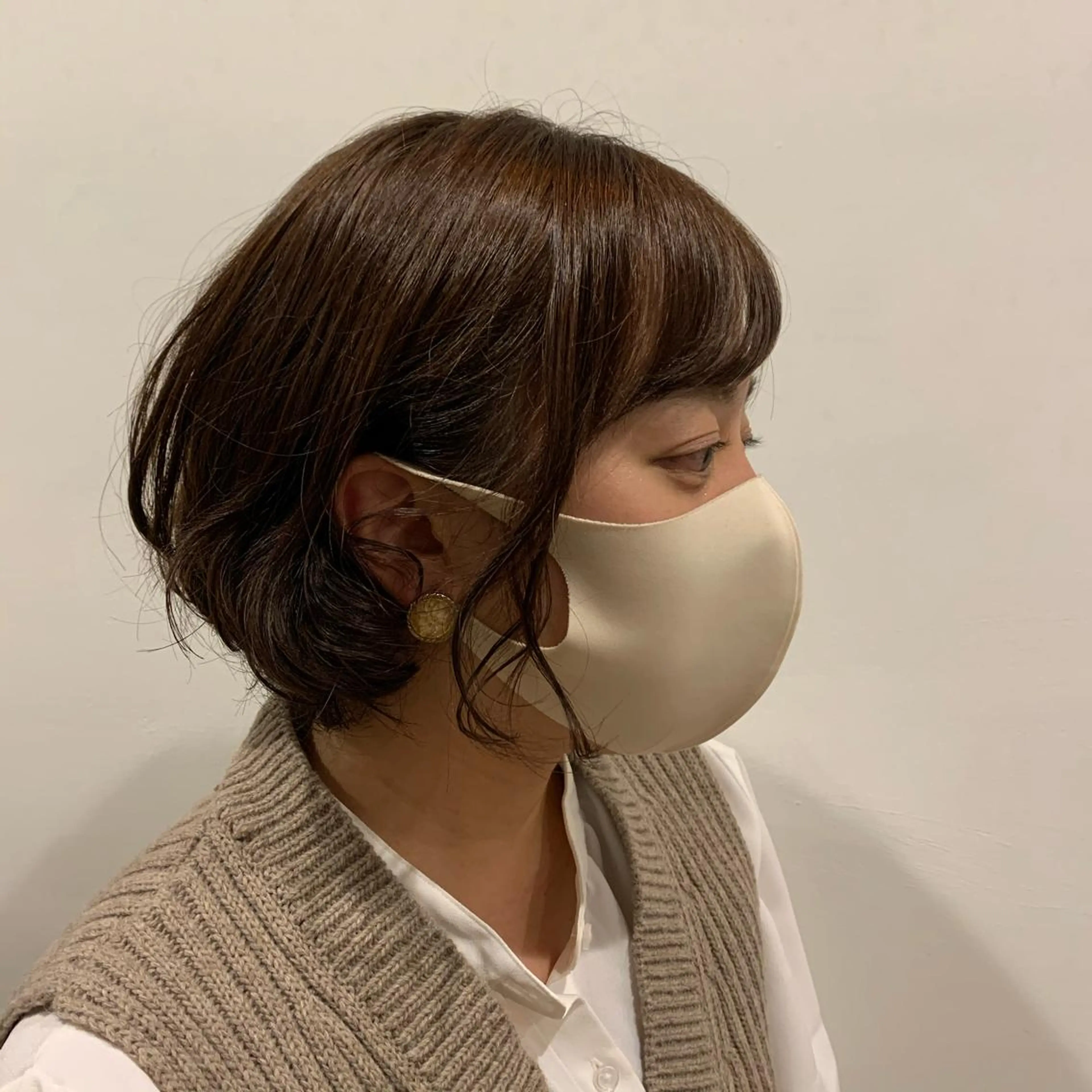 ショート カラー ベージュカラー mizuho .のヘアスタイル