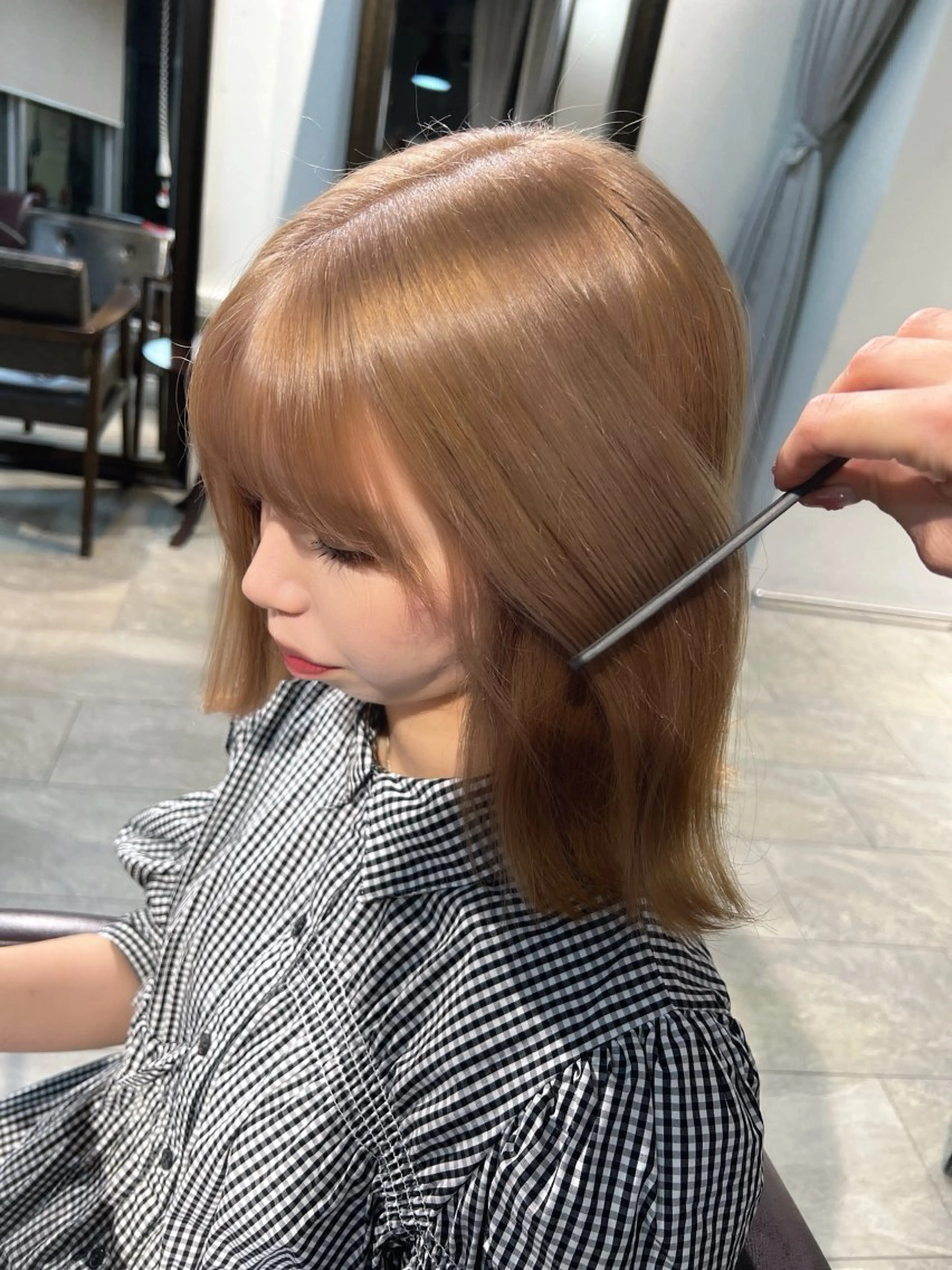 ミディアム カラー ヘアアレンジ ヘアカラー トリートメント ヘアセット 🎀ハイトーン・艶 カラー HANA🎀のヘアスタイル