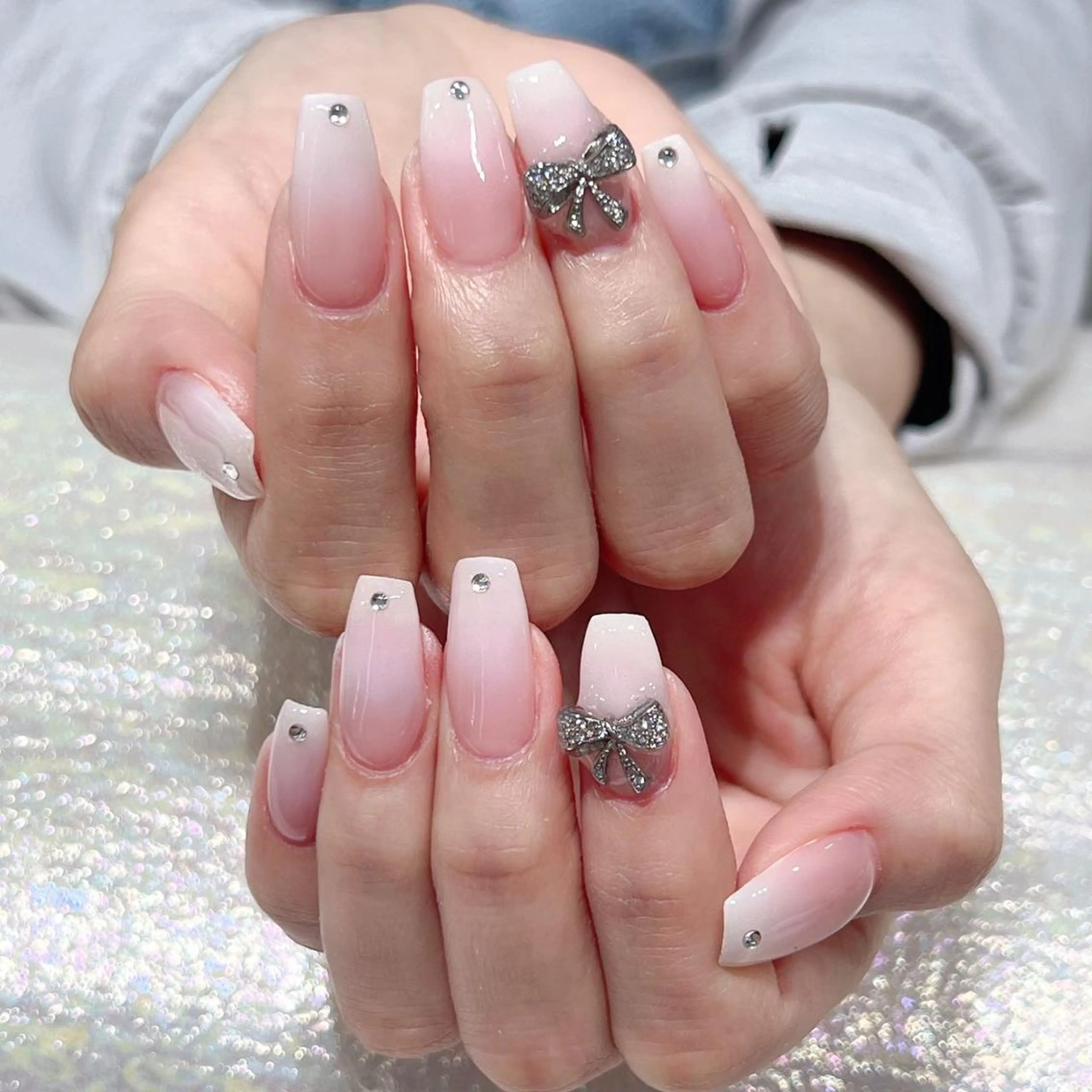 ネイル ハンドネイル Queens PUPUのネイルデザイン