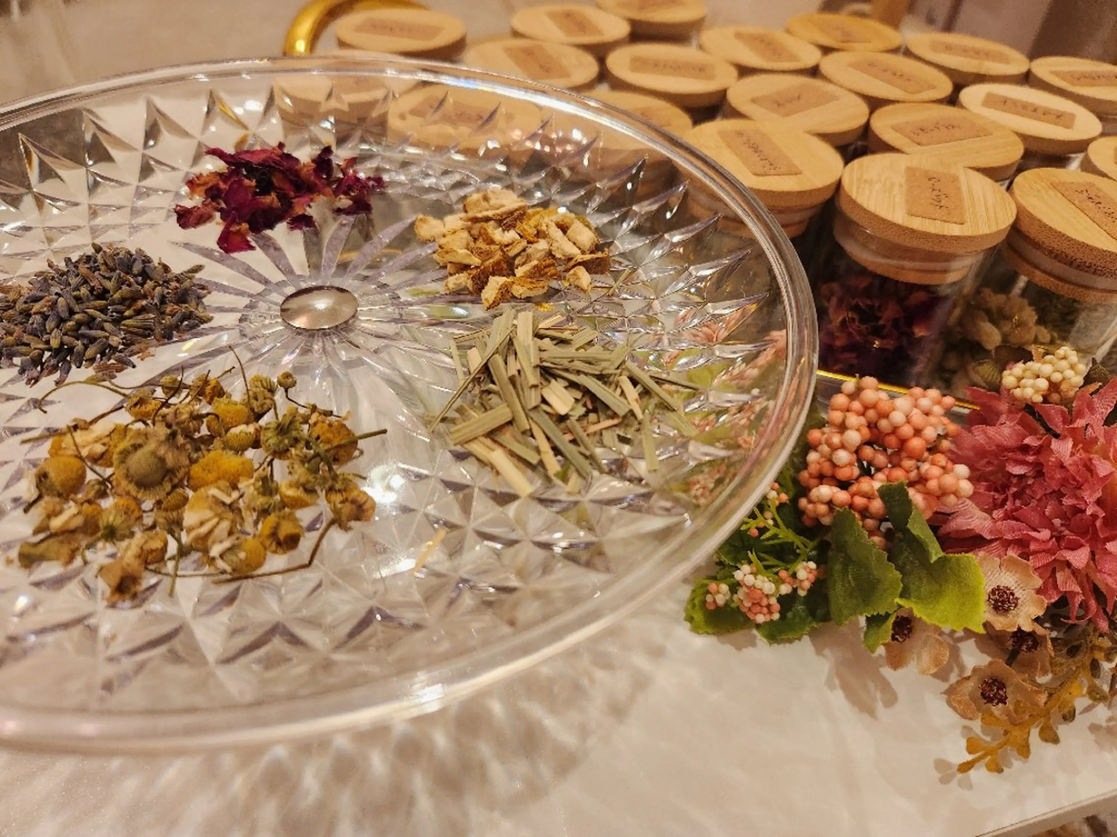 u-LALA  よもぎ蒸しサロンのエステ・リラクイメージ