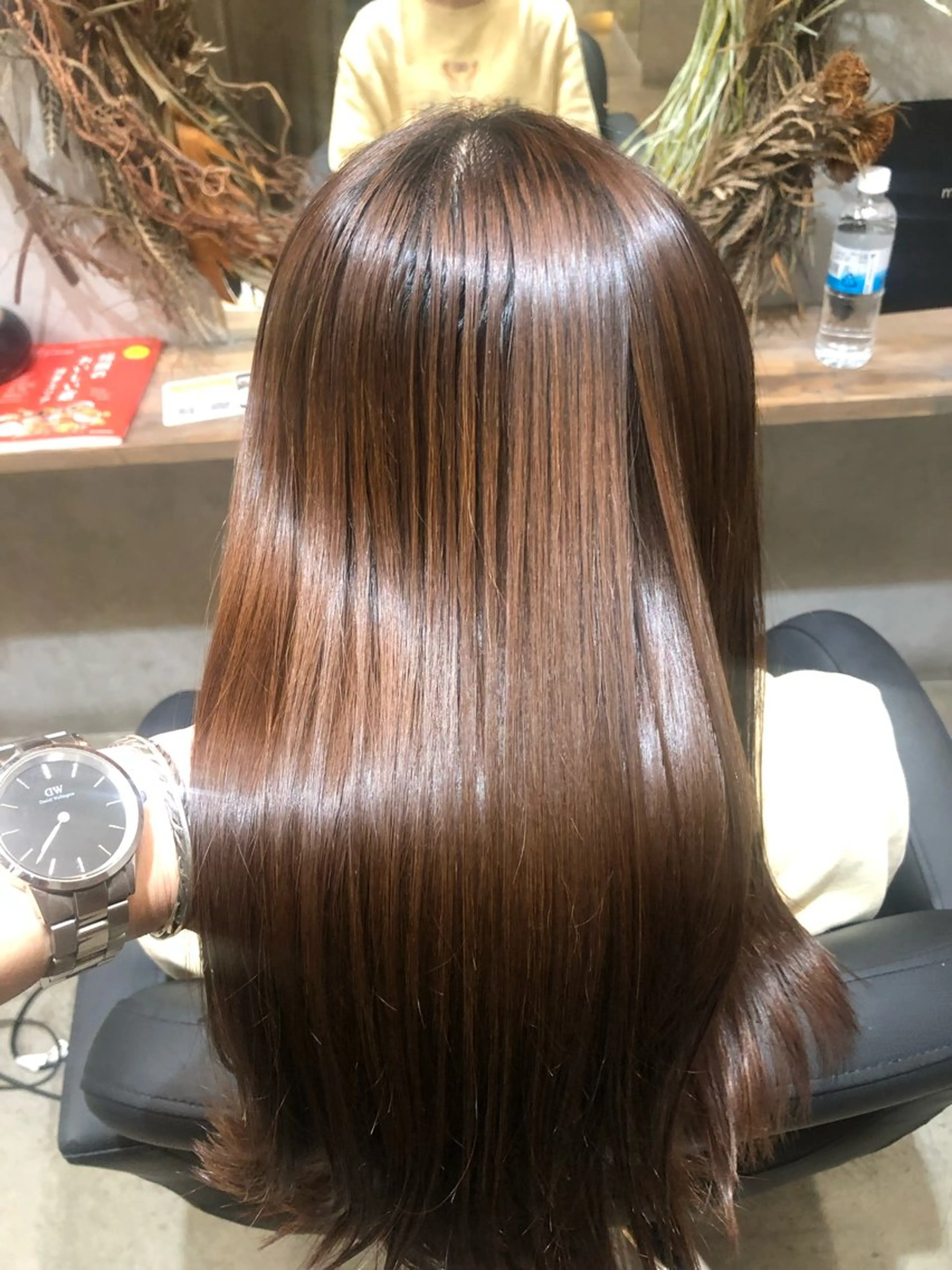 ロング カット 縮毛矯正 【髪質改善】 【酸性ストレート】のヘアスタイル