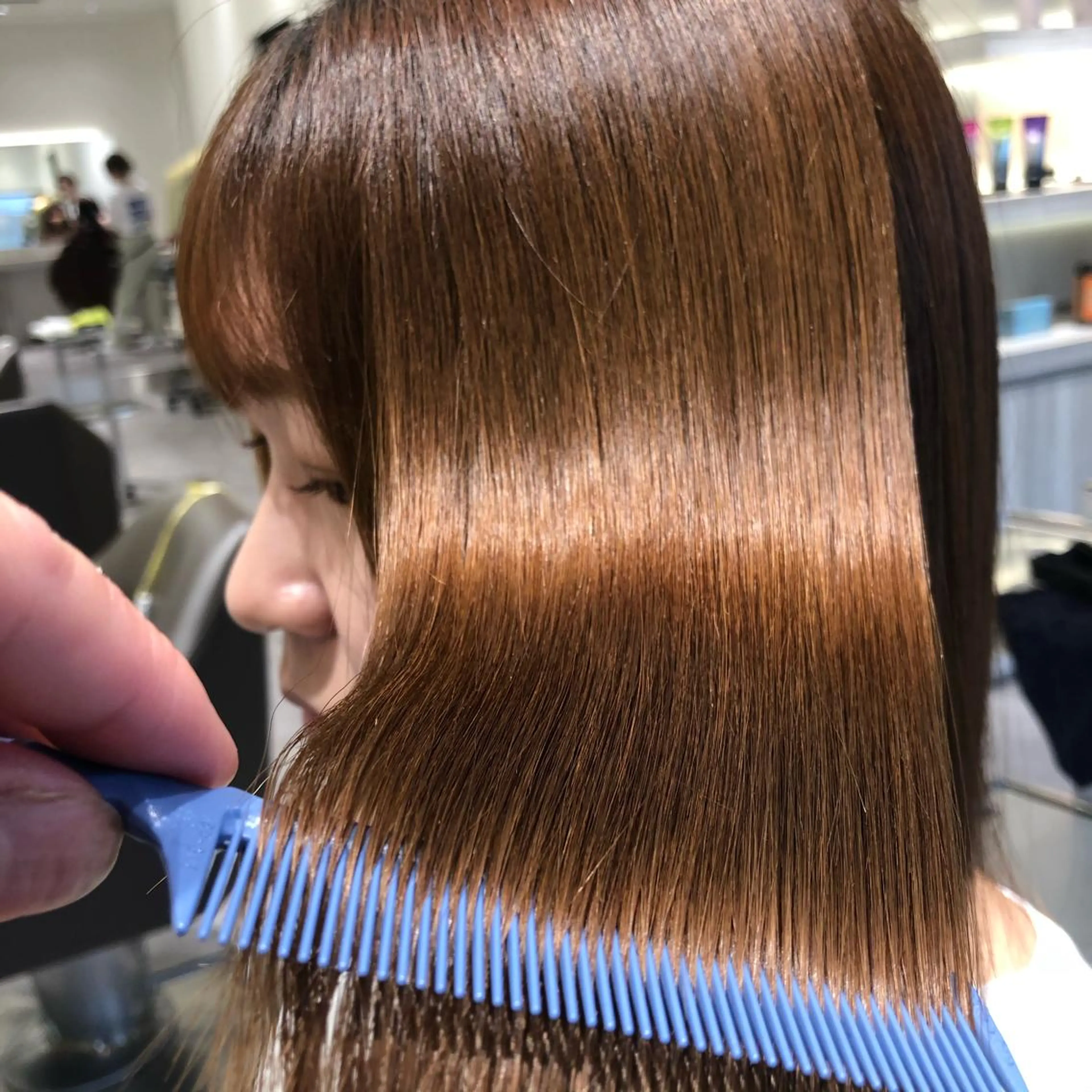 ロング ムトウセイマ/ 縮毛矯正/ブリーチのヘアスタイル