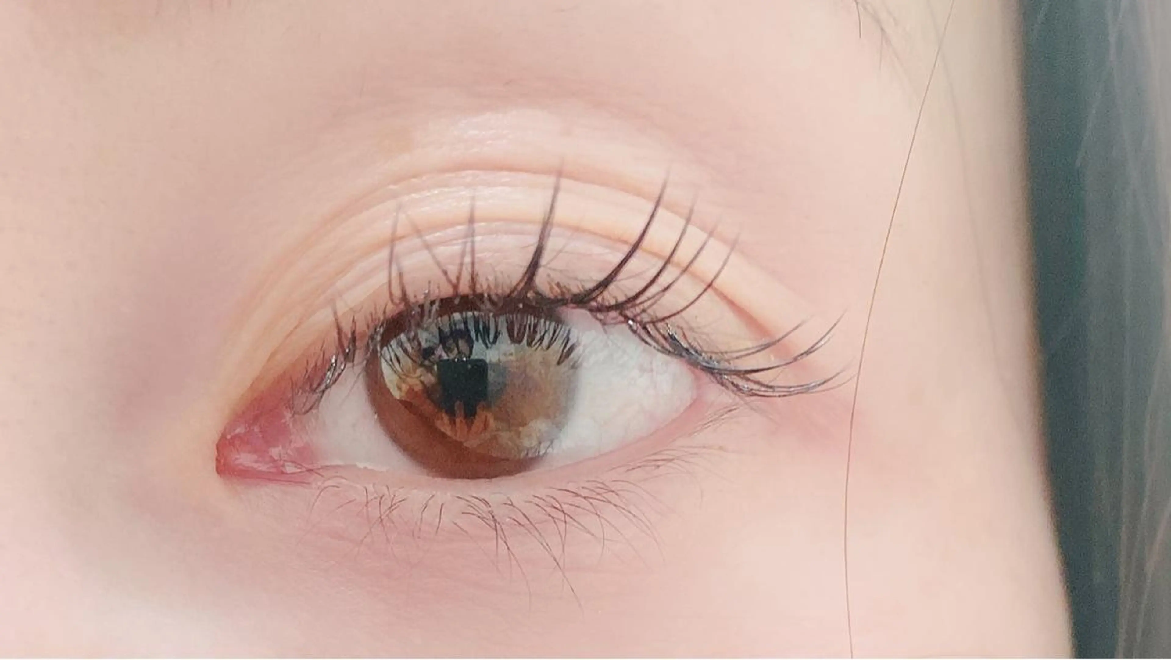 マツエク・マツパ 束感まつ毛 マツエク 磯崎 桃子 f(エフ)のマツエク・マツパデザイン