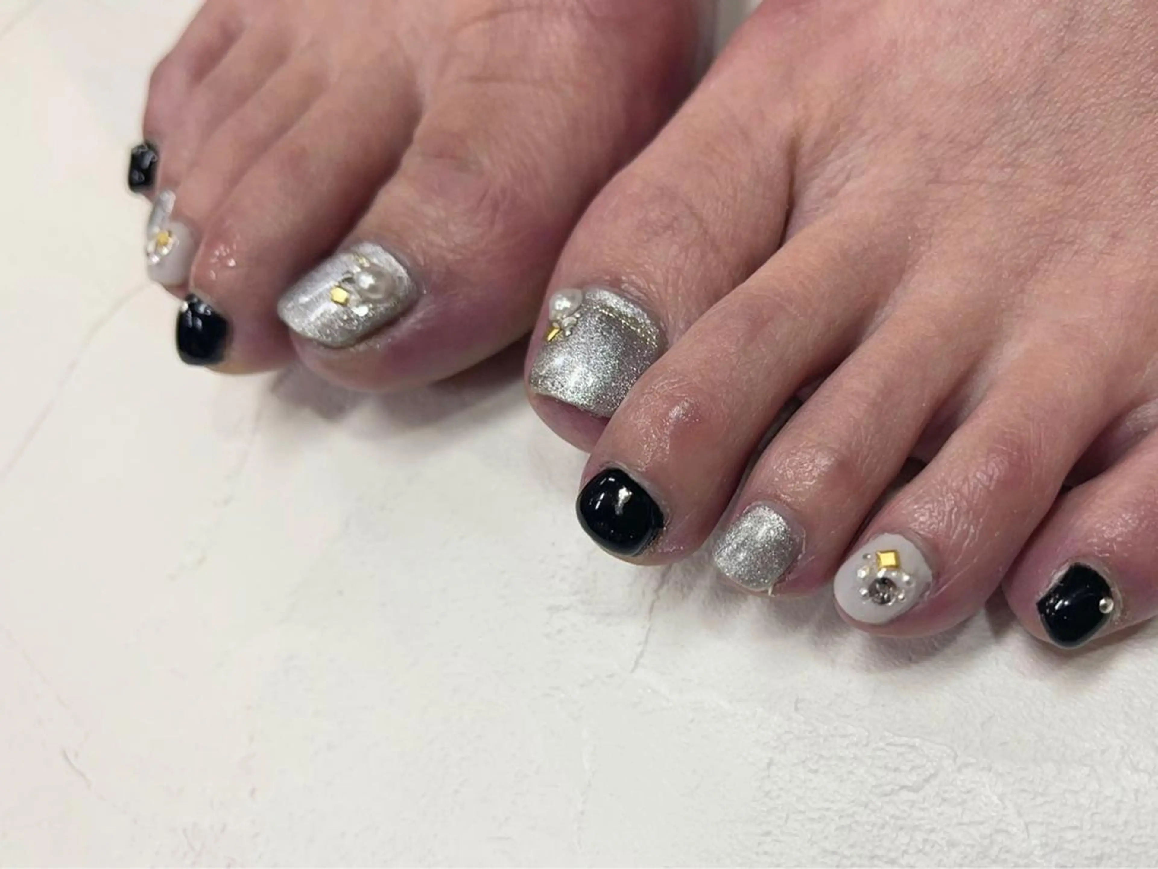 ネイル フットネイル マグネットネイル フットネイル FASTNAIL PLUS 新宿店のネイルデザイン