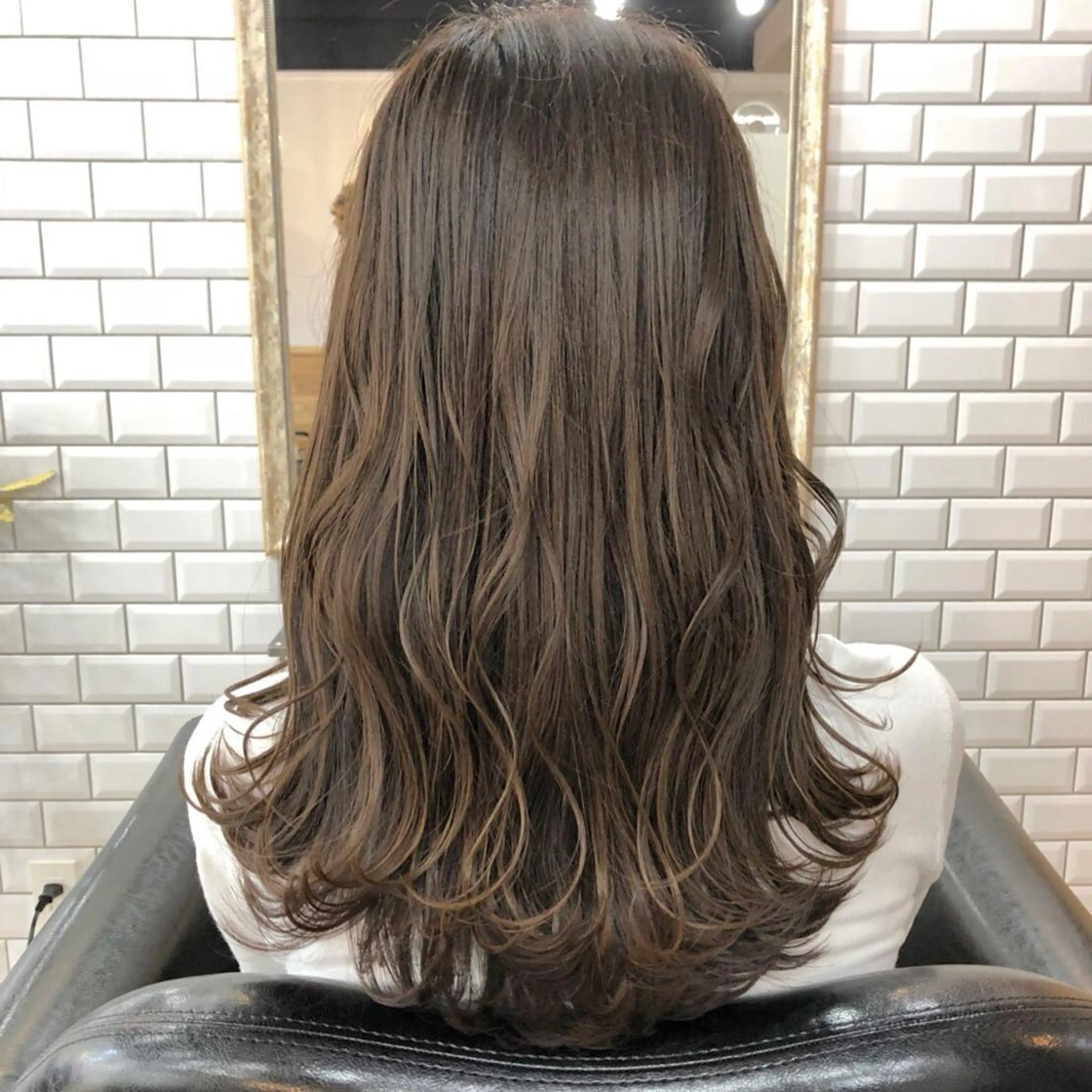 ロング カラー 橋本 敬介のヘアスタイル