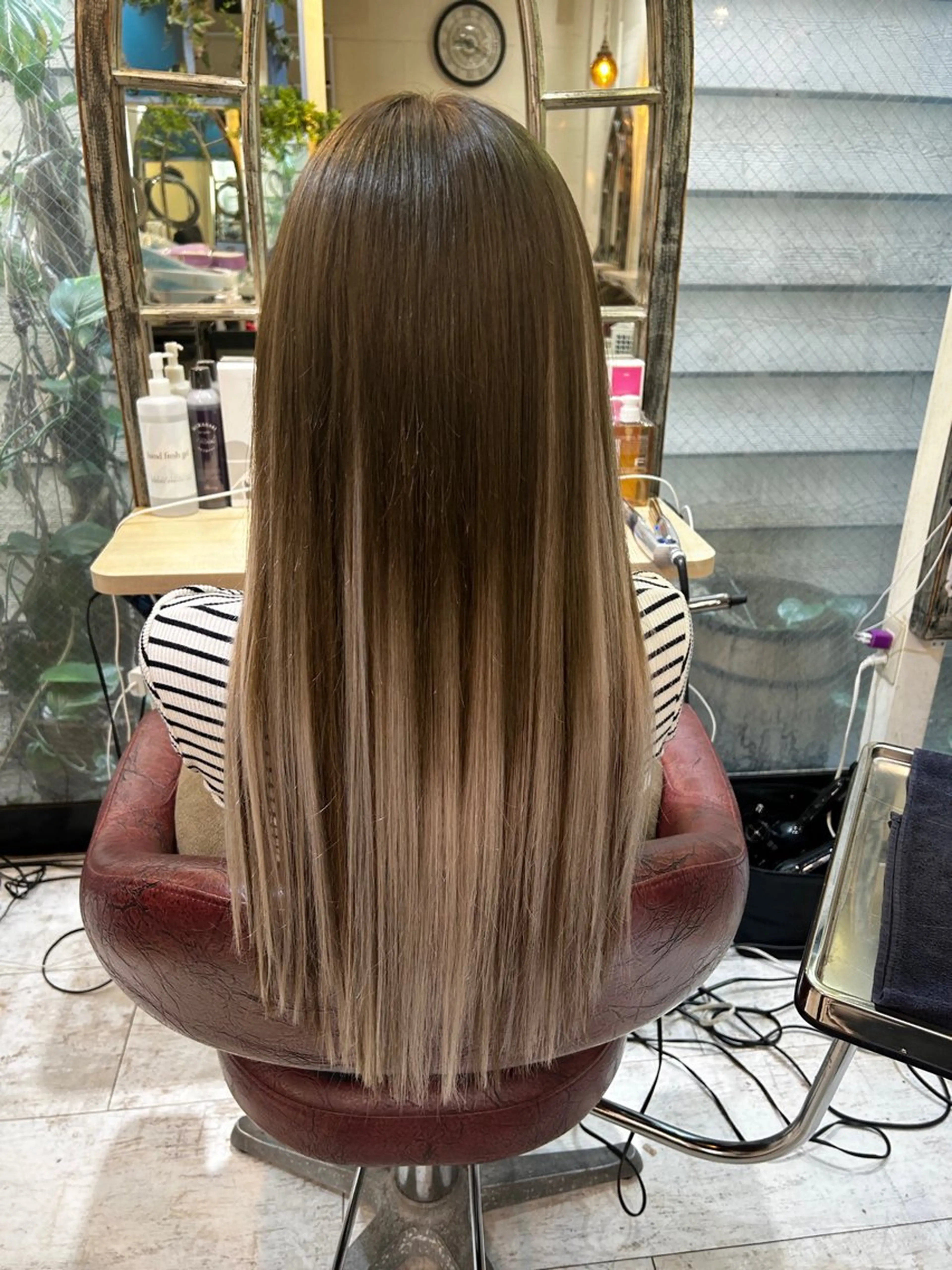 ロング カラー 6Dエクステ 板橋店のヘアスタイル