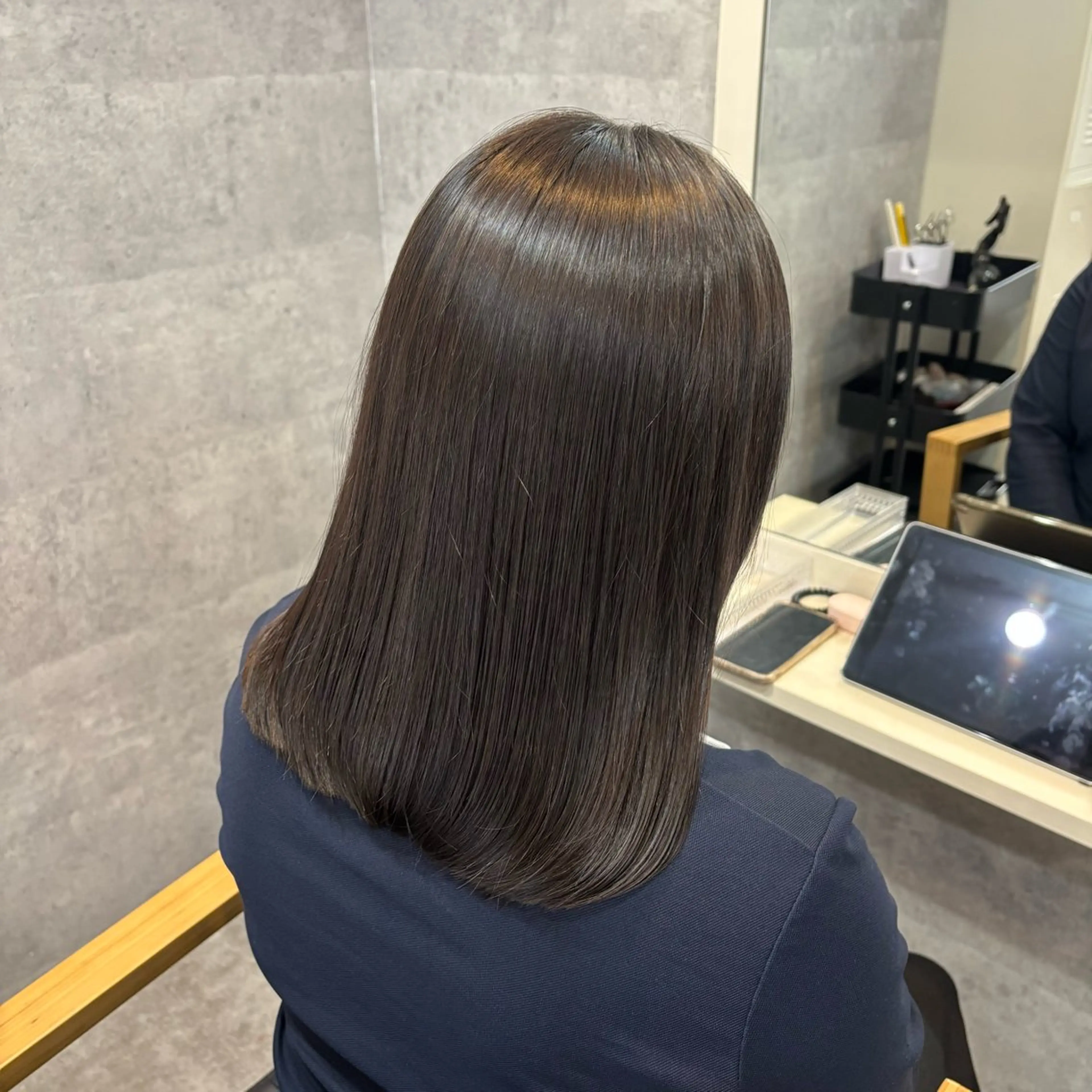 ミディアム パーマ ミディアムパーマ ストレートパーマ 縮毛矯正 🐘おおうちみお🐘 /🍎暖色カラー🌸のヘアスタイル