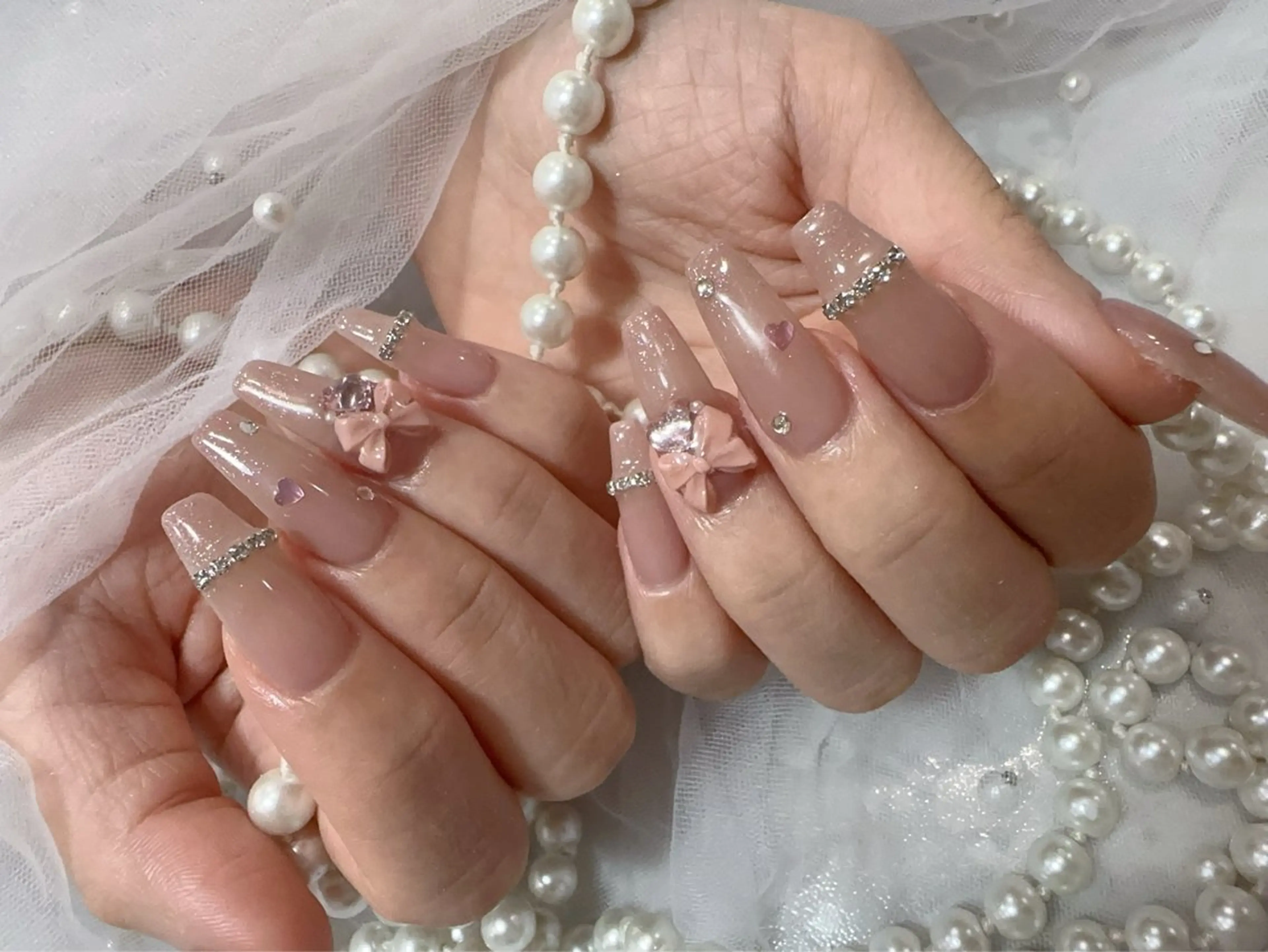 ネイル アートネイル フラッシュネイル フレンチネイル ジェルネイル ガラスフレンチ ハンドネイル You&Me Miyuのネイルデザイン