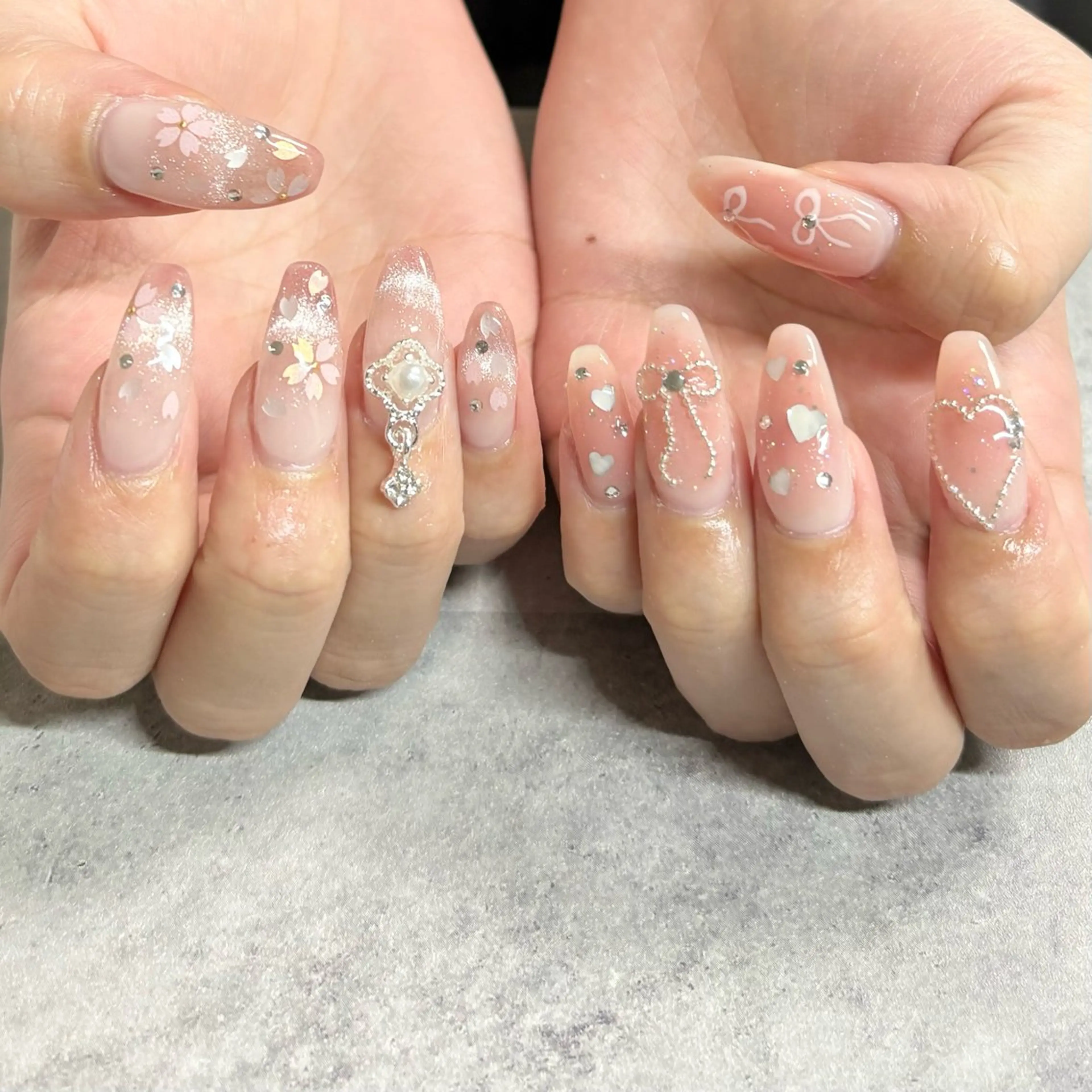 ネイル FELICE ﾌｪﾘｰﾁｪのネイルデザイン