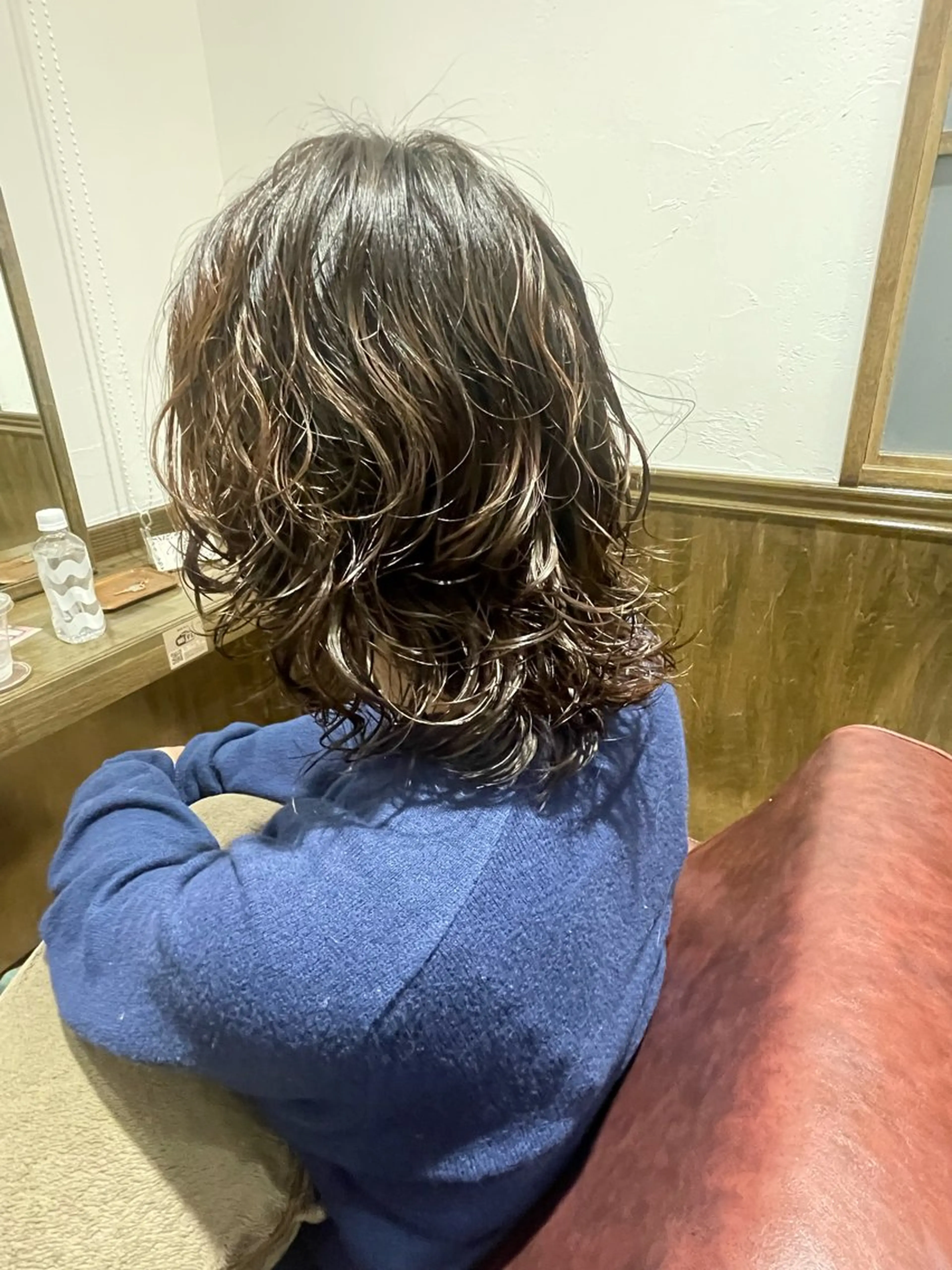 ミディアム パーマ 梨子🐣艶カラー🌈 ダメージレス💖のヘアスタイル