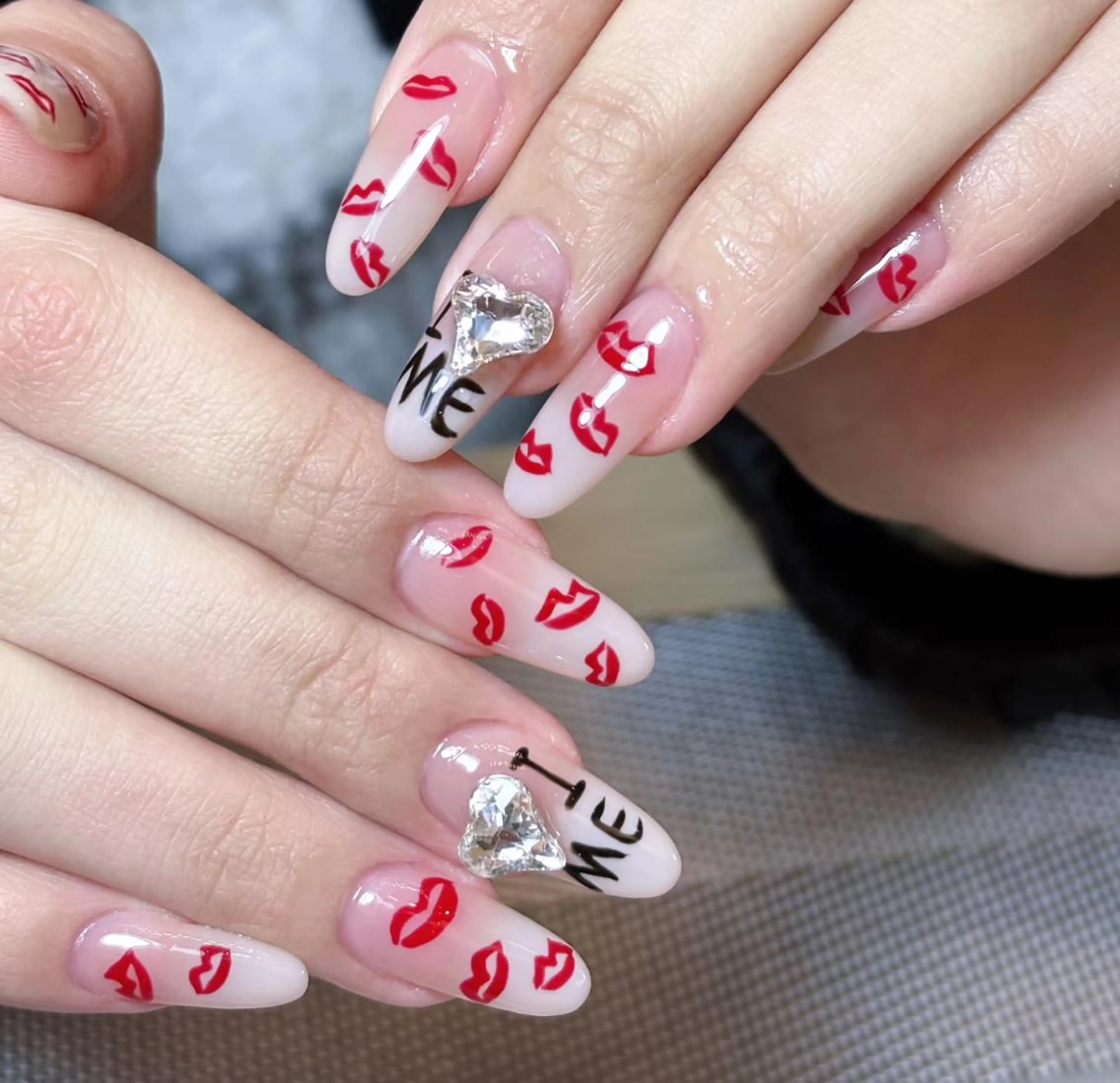 ネイル ハンドネイル ハンドケア 🍑 momo_nailのネイルデザイン