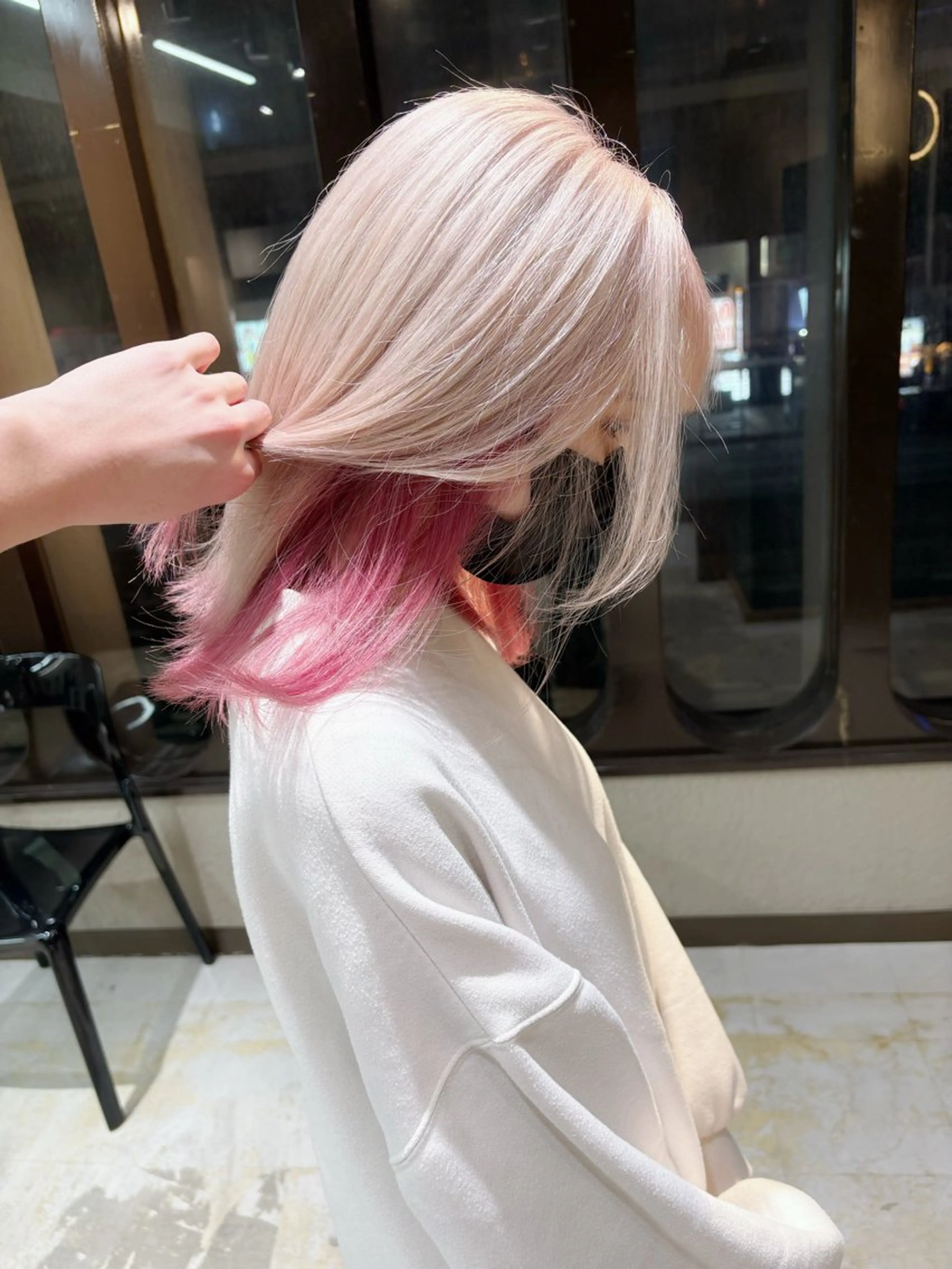 ミディアム カット ヘアカラー 縮毛矯正 トリートメント 🏅EIGHT難波/ 【店長】タモツのヘアスタイル