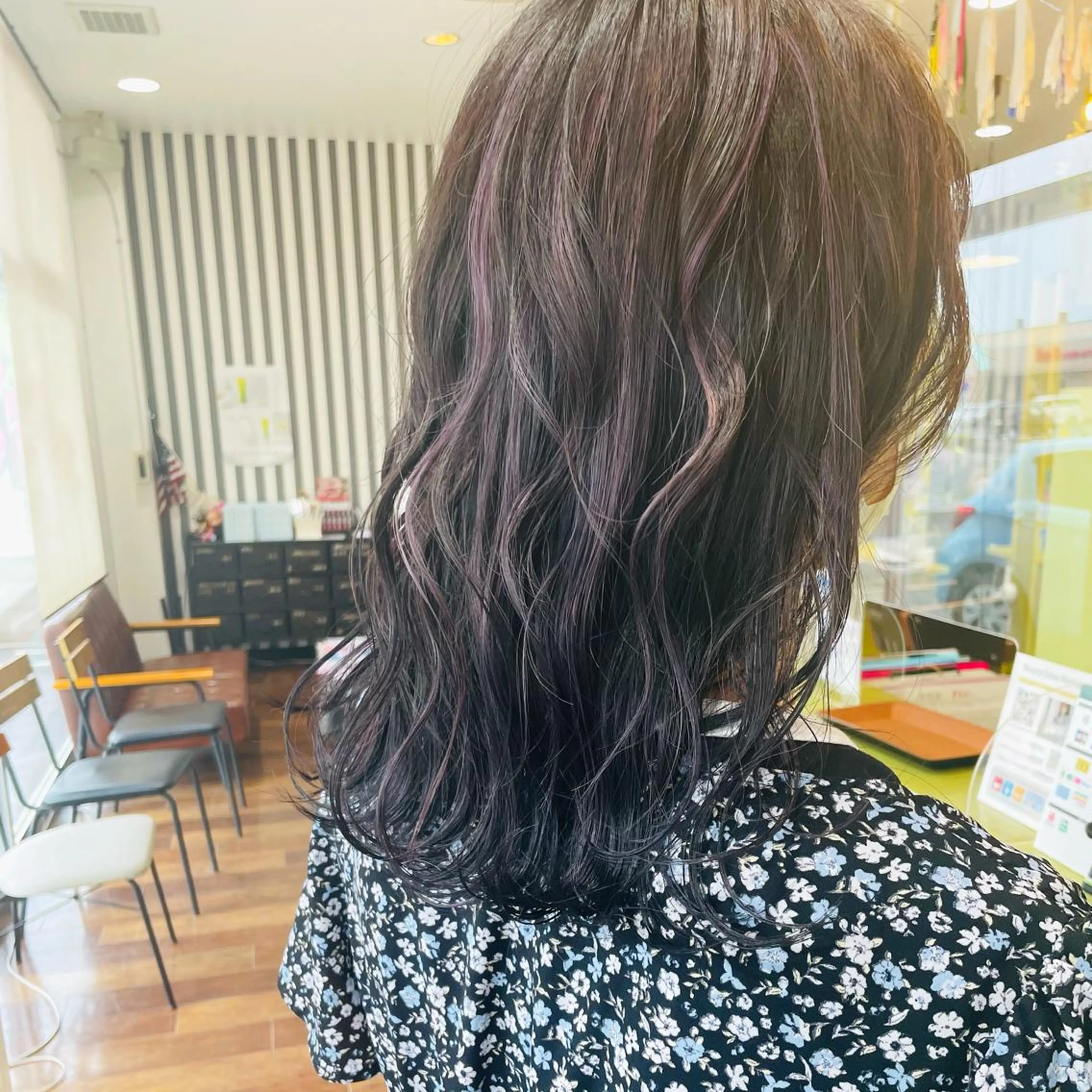 カラー ヘアカラー 嶋岡 乃愛のヘアスタイル