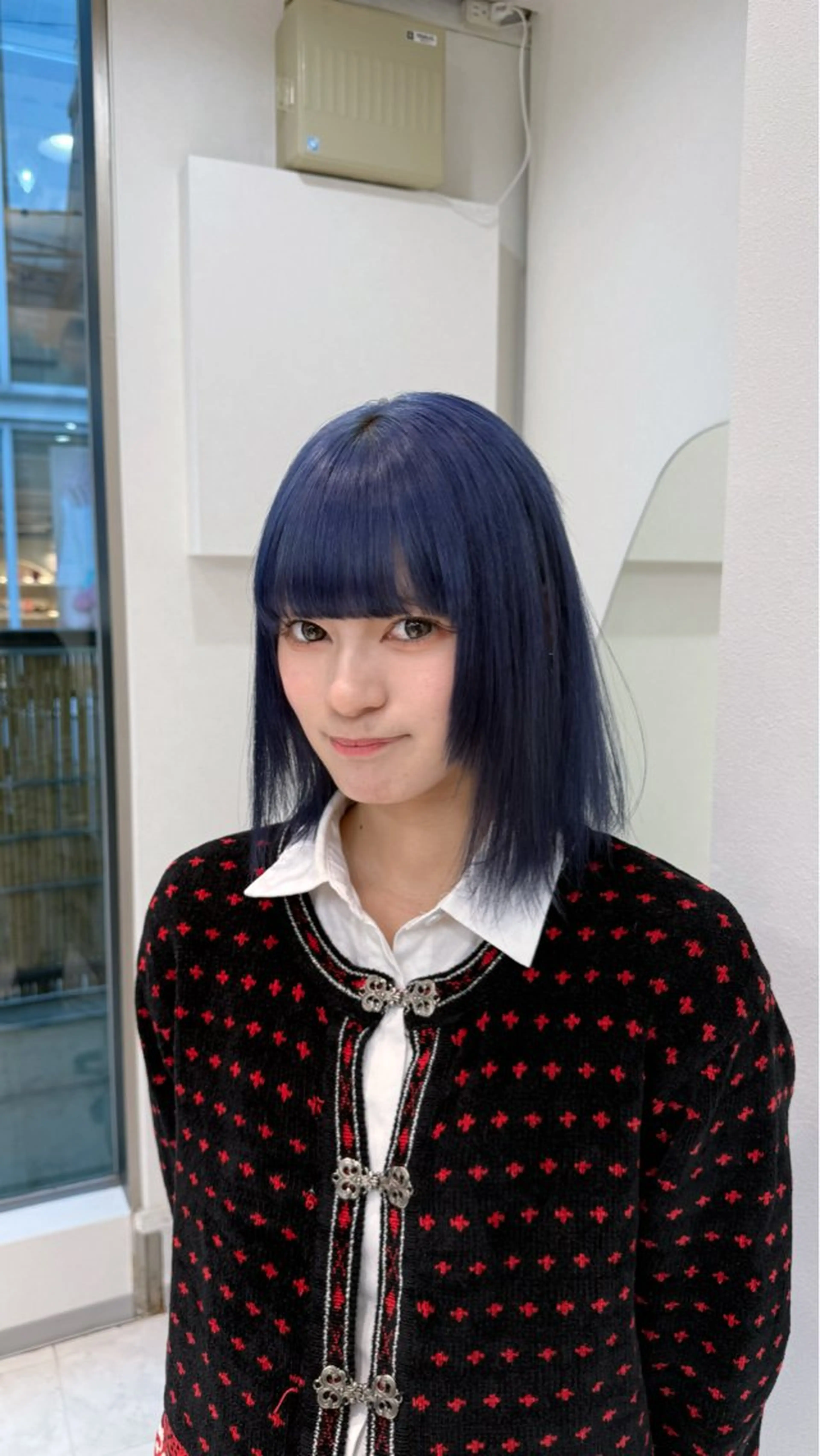 ロング カラー ヘアアレンジ ベージュカラー ブリーチ ブロンド デザインカラー ミルクティーベージュ ヘアカラー 【🥀履歴修正🥀】 ハイトーン職人/拓真のヘアスタイル