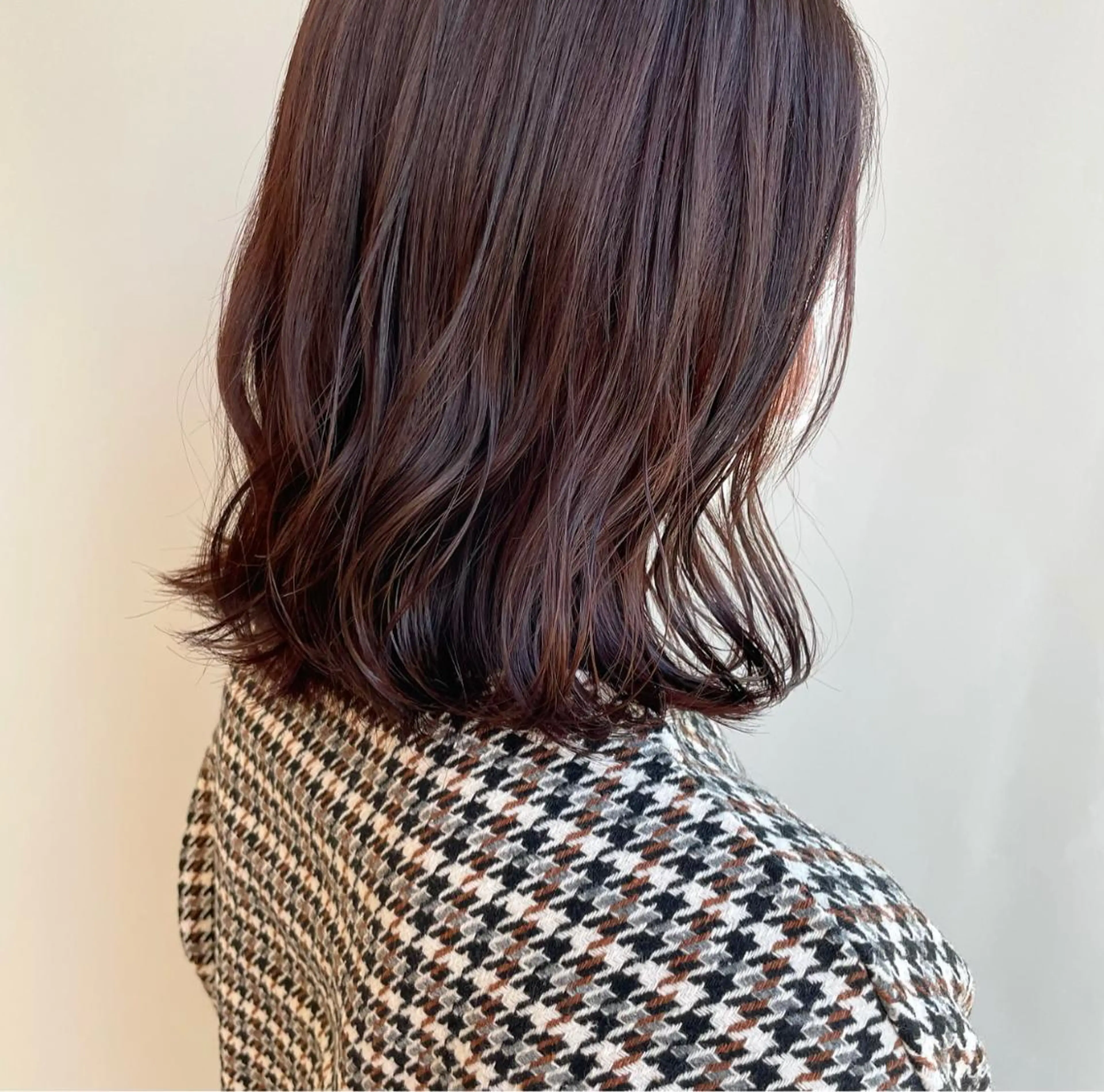 カラー 山口 莉奈のヘアスタイル