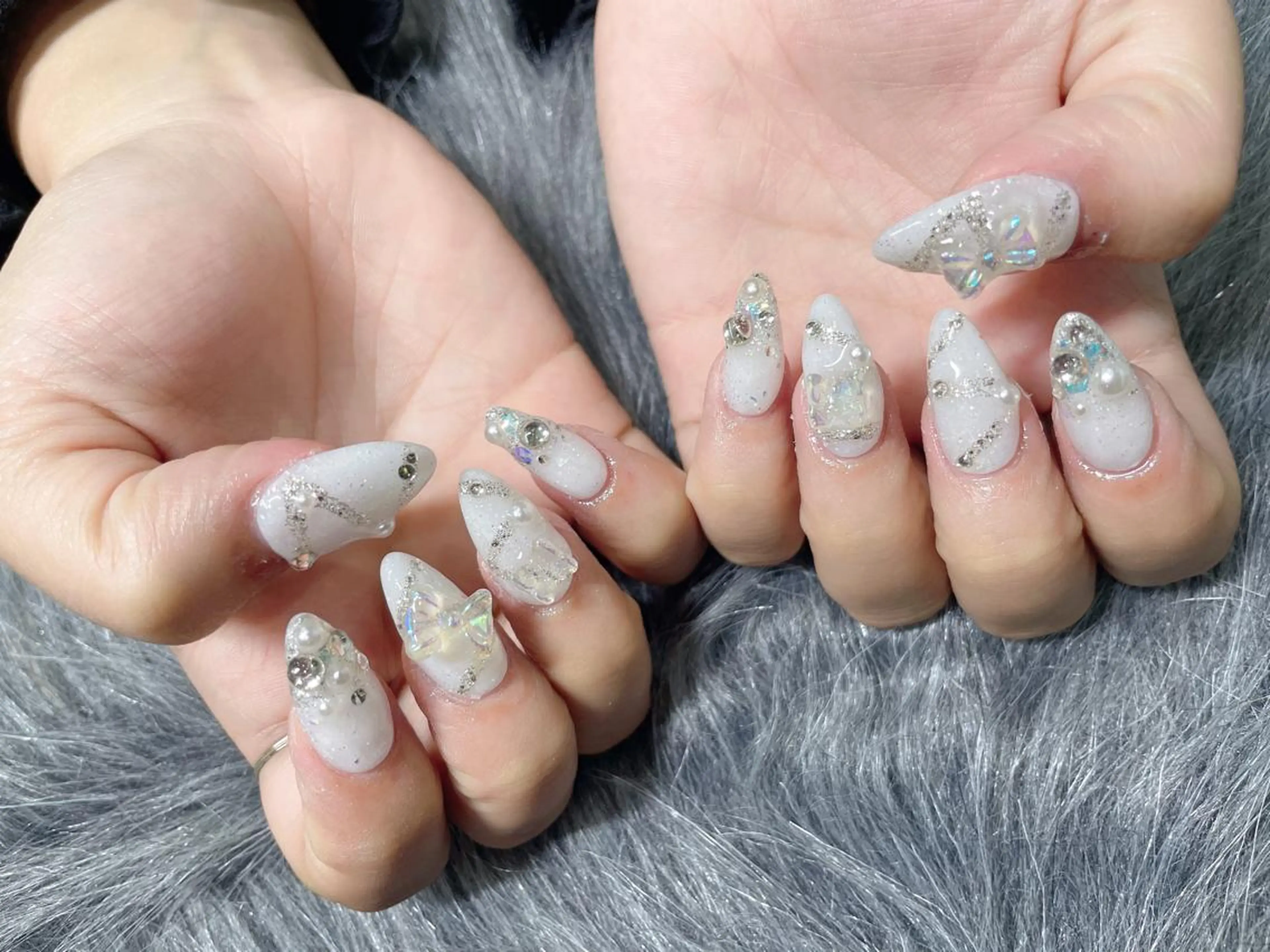 ミディアム ネイル ハンドネイル 《LB》ラブリエ Nail&eyeのマツエク・マツパデザイン